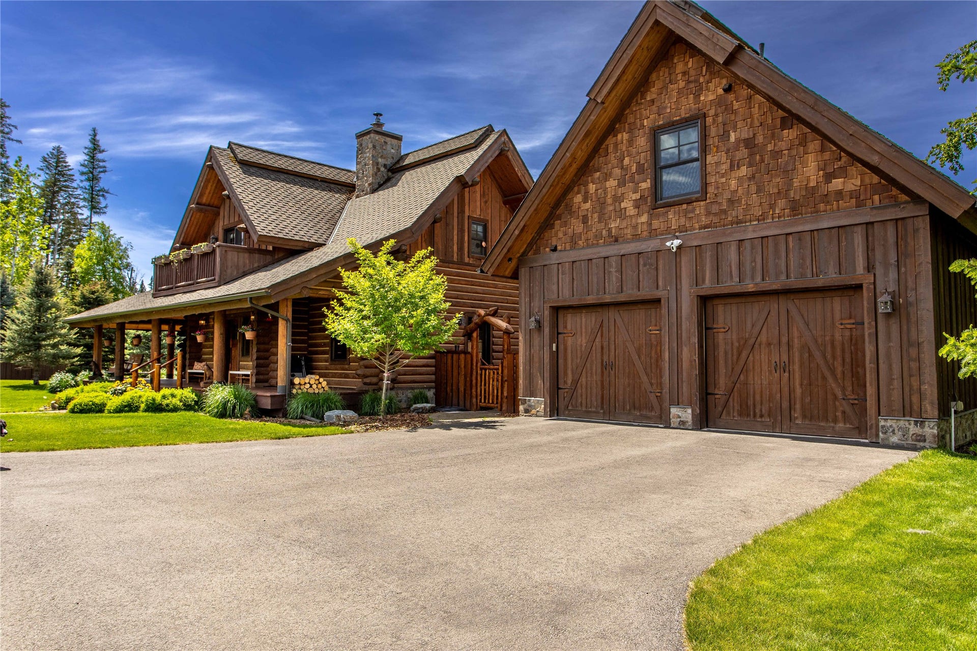 12284 Cygnet Way, Bigfork, MT 59911 2 car garage