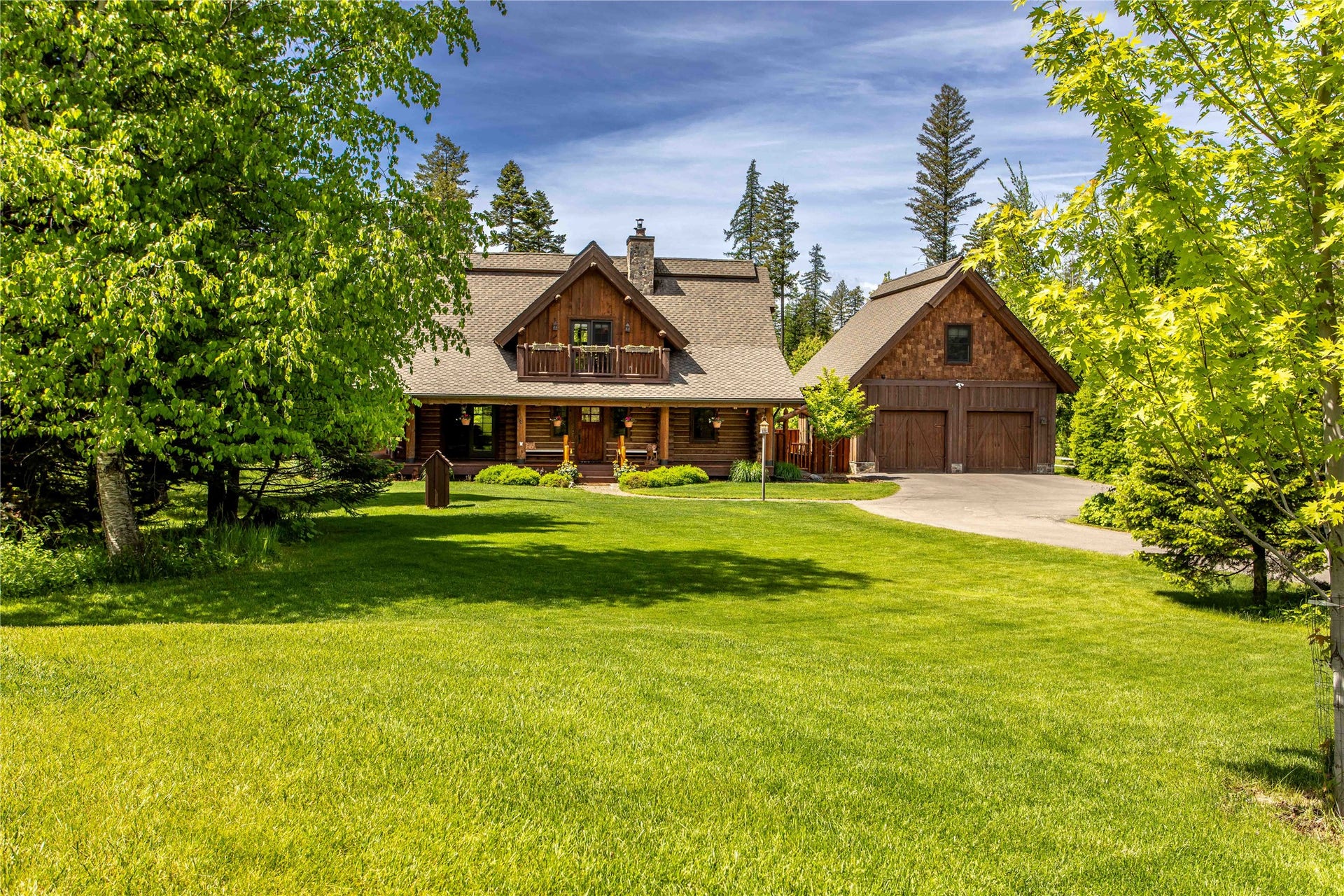 12284 Cygnet Way, Bigfork, MT 59911 Exceptional log Cabin living
