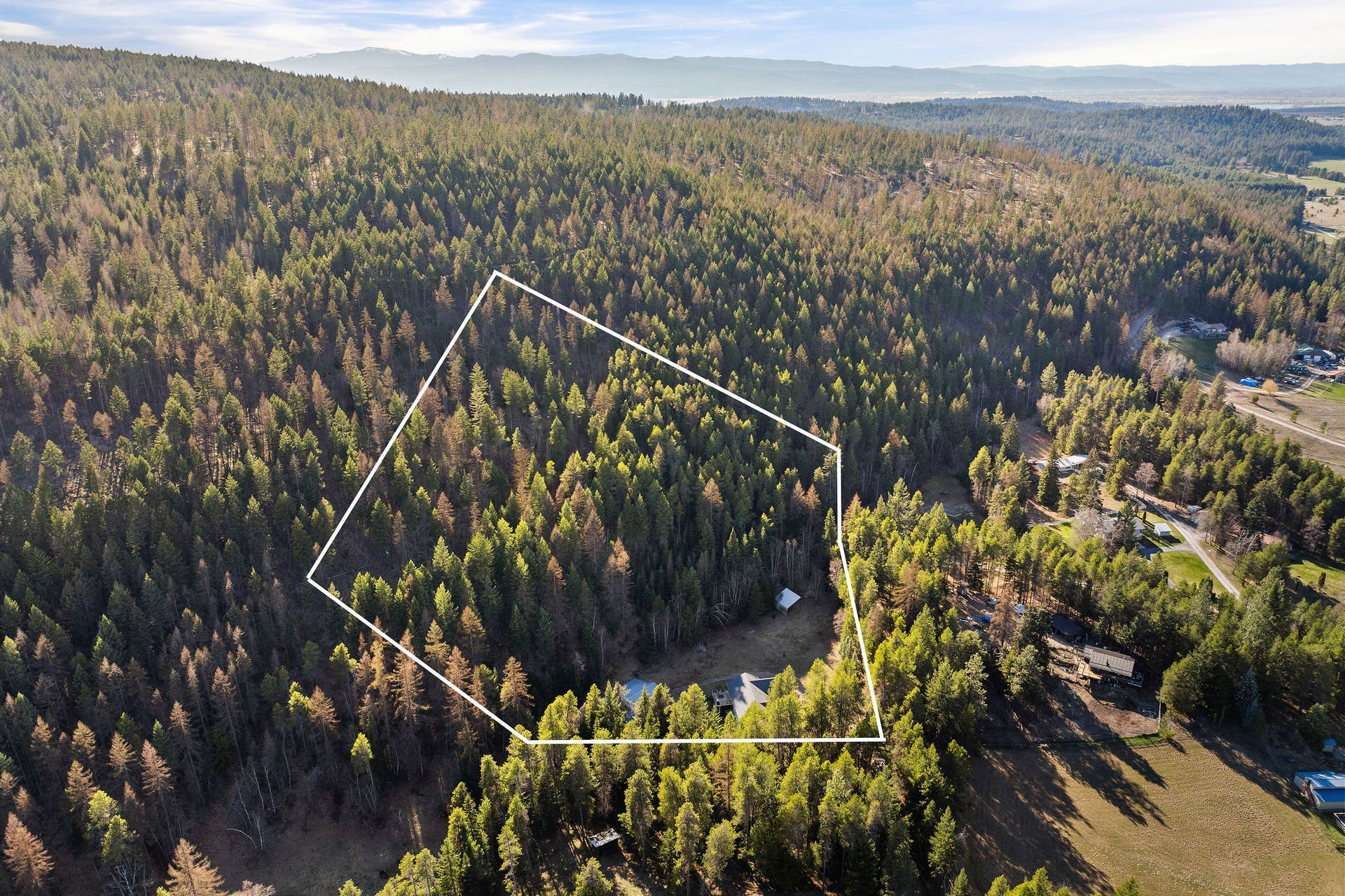 620 Swan River Road, Bigfork, MT 59911 Lines are for reference only. Not a legal representation of actual property lines.