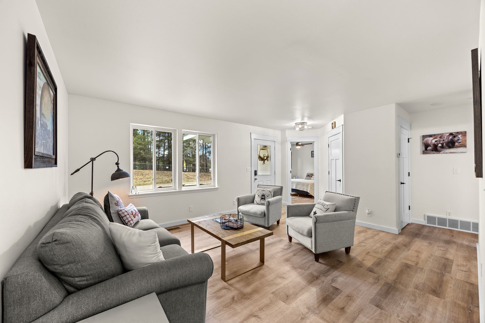 620 Swan River Road, Bigfork, MT 59911 Living room