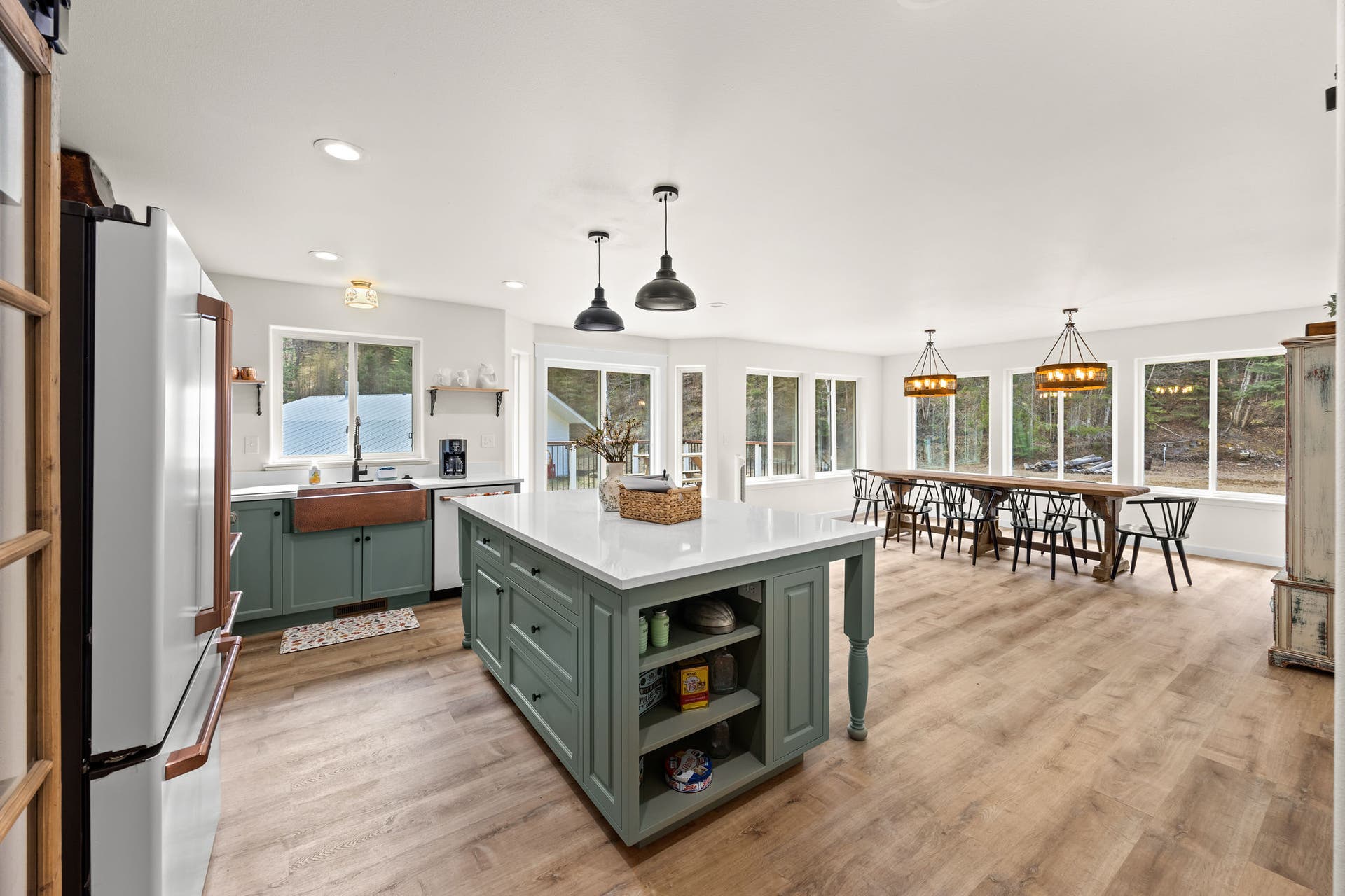 620 Swan River Road, Bigfork, MT 59911 Beautifully bright and updated kitchen...