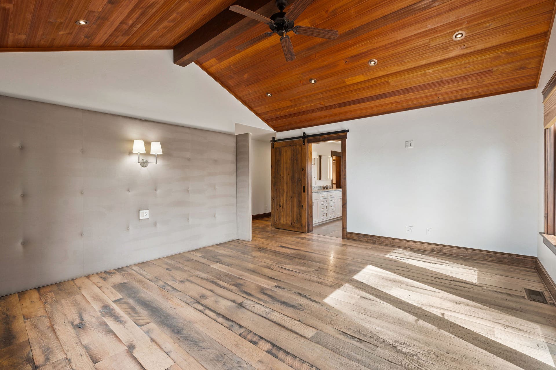 569 E Village Drive, Bigfork, MT 59911 569 E Village Drive, Bigfork, MT 59911