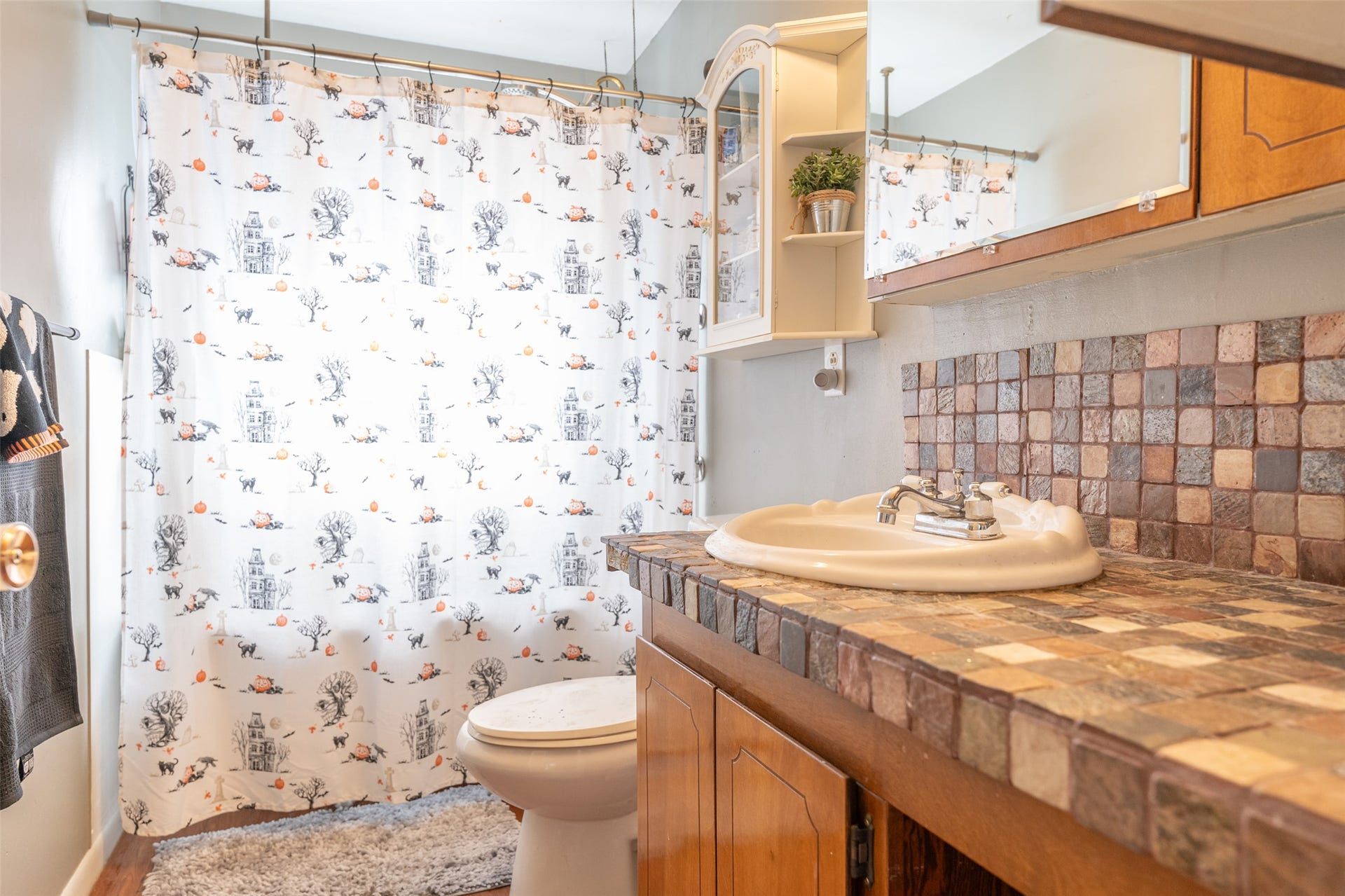 5710 US Hwy 93 S, Whitefish, MT 59937