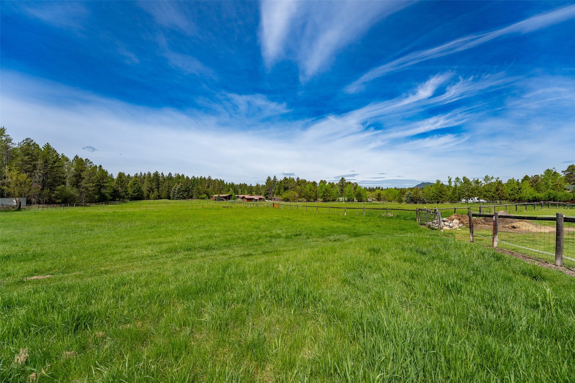5710 US Hwy 93 S, Whitefish, MT 59937
