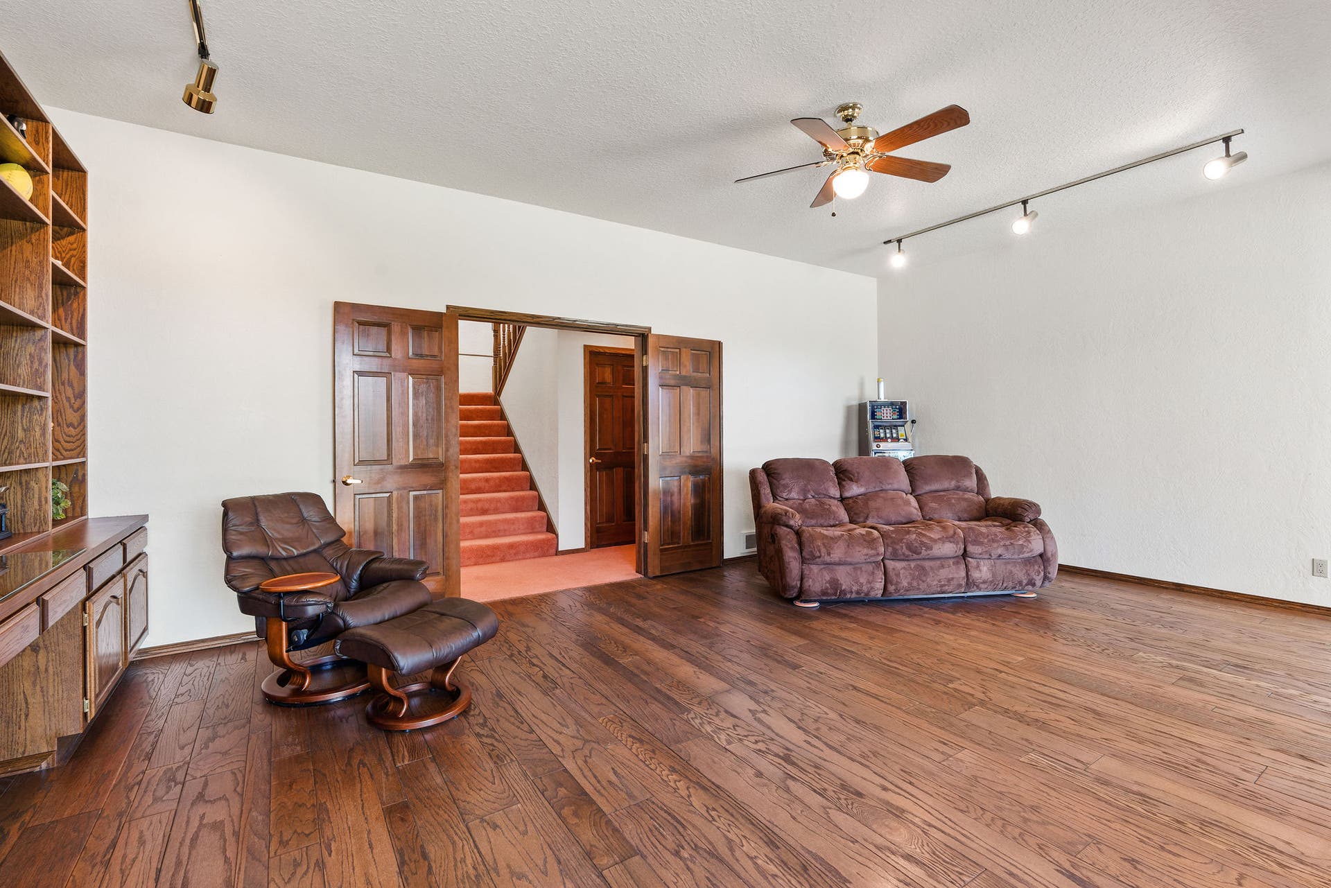 33676 Hilltop Terrace, Bigfork, MT 59911 5 cadet heaters on lower level