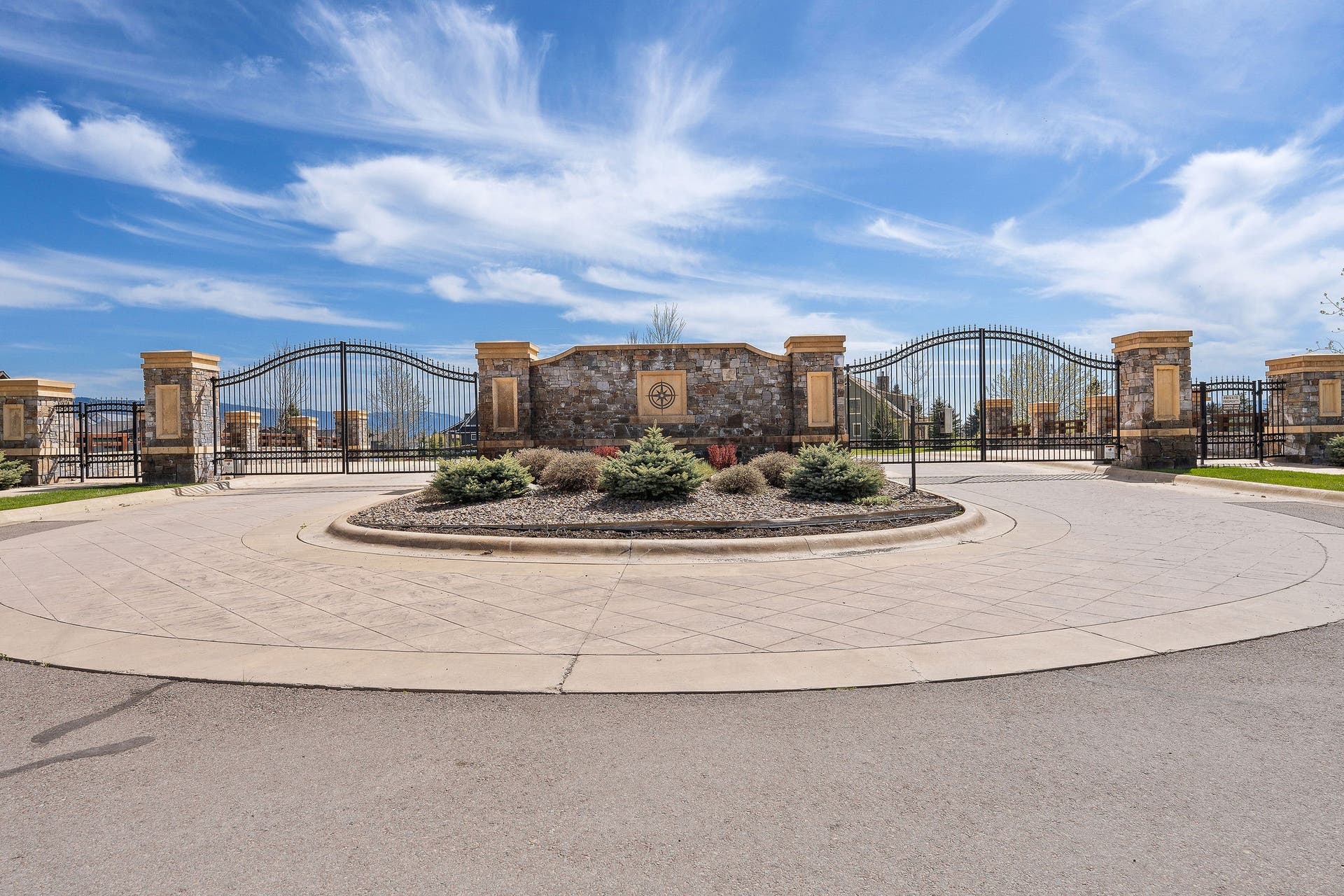 1363 Lake Pointe Drive, Bigfork, MT 59911 1363 Lake Pointe Drive, Bigfork, MT 59911