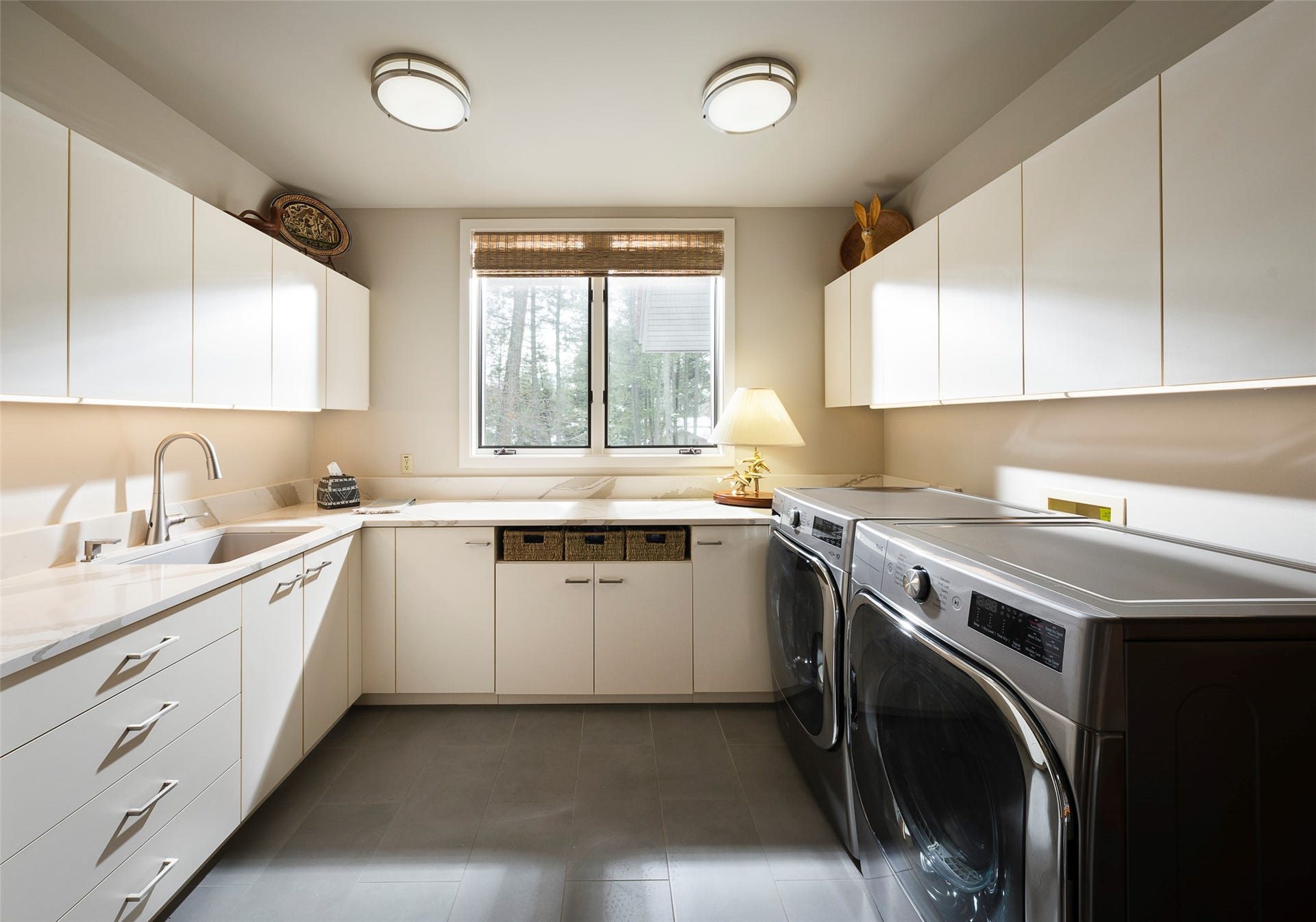 137 & 133 Eagle Bend Drive, Bigfork, MT 59911 Spacious laundry