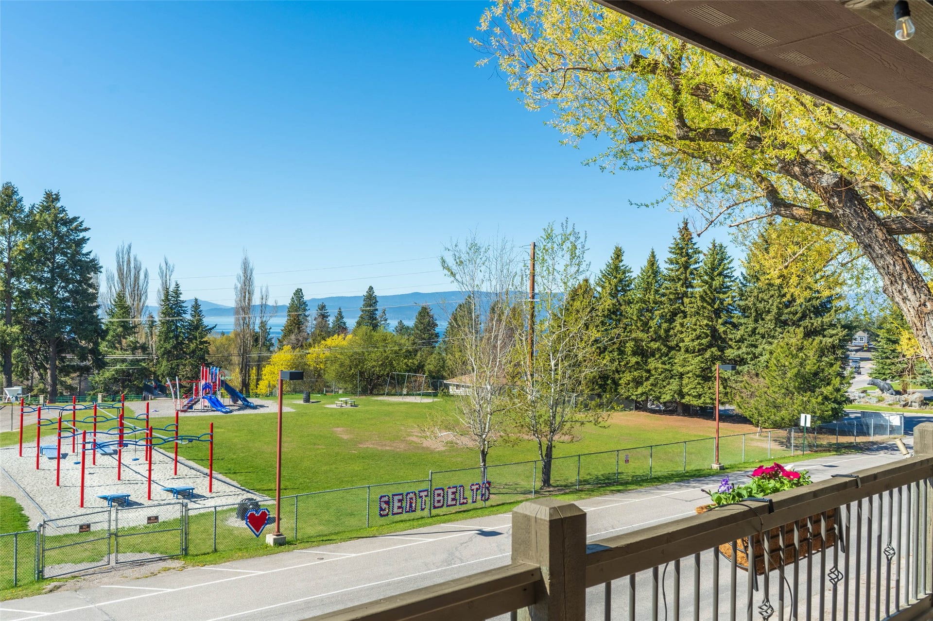 657 Commerce Street, Bigfork, MT 59911 657 Commerce Street, Bigfork, MT 59911