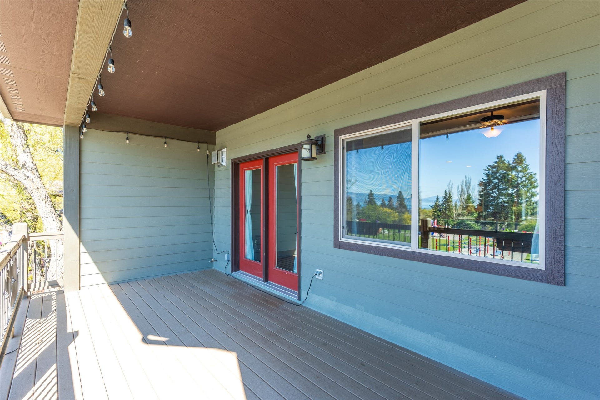 657 Commerce Street, Bigfork, MT 59911 657 Commerce Street, Bigfork, MT 59911