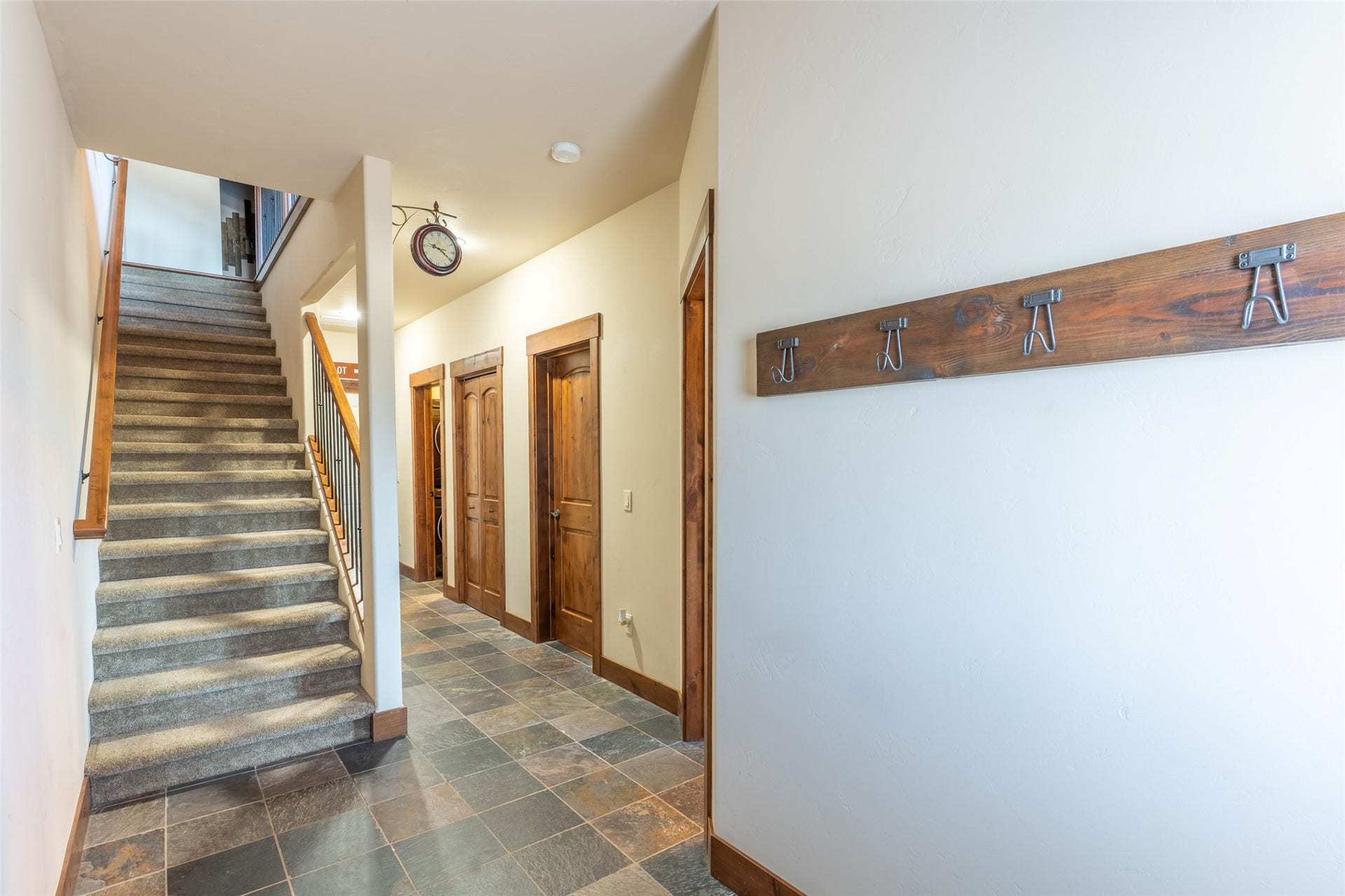 657 Commerce Street, Bigfork, MT 59911 657 Commerce Street, Bigfork, MT 59911