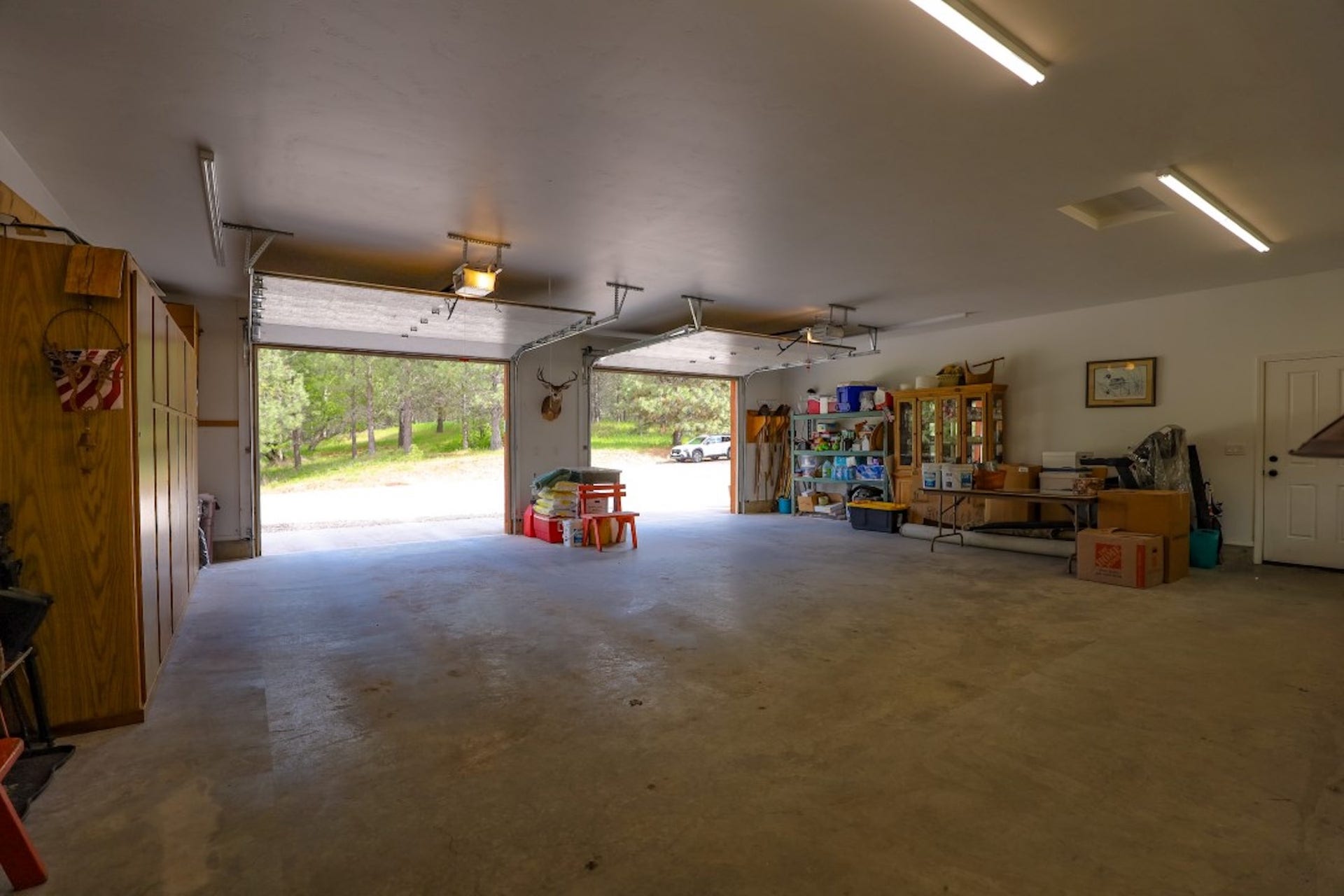 110 Conifer Lane, Bigfork, MT 59911 Attached garage