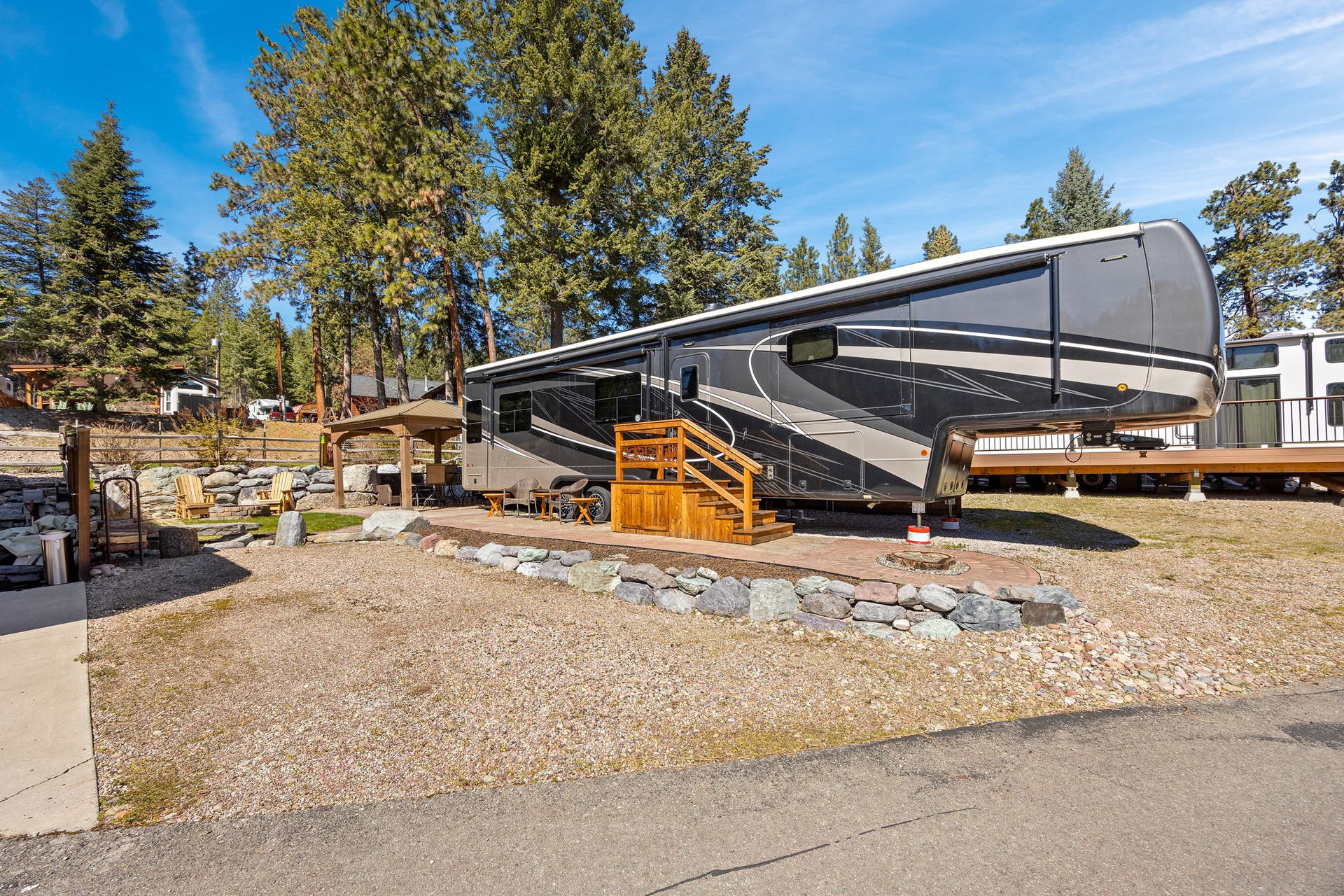 33336 Whitecap Lane, Bigfork, MT 59911 33336 Whitecap Lane, Bigfork, MT 59911