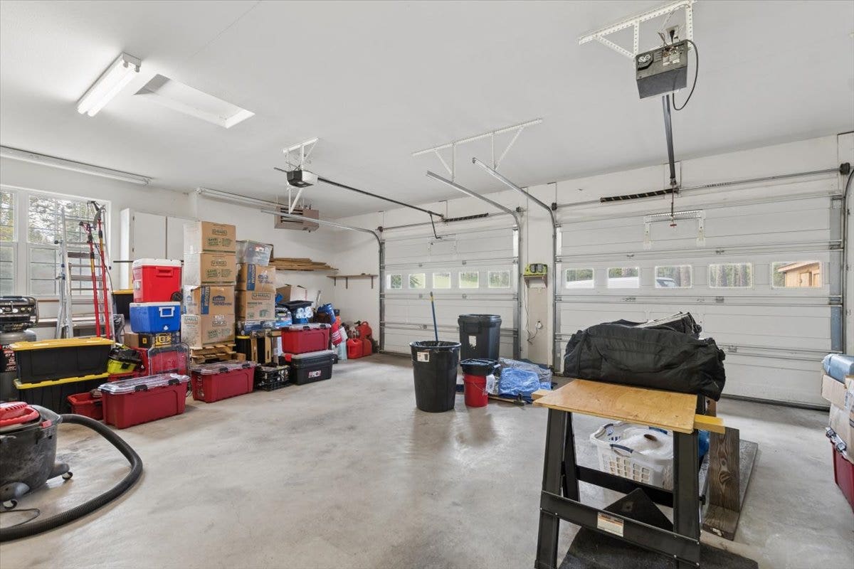 33608 Hilltop Terrace, Bigfork, MT 59911 33608 Hilltop Terrace, Bigfork, MT 59911