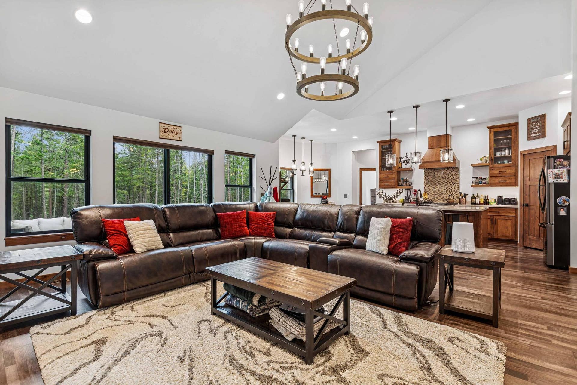 463 and 465 Deer Creek Road, Lakeside, MT 59922 463 Deer Creek Road, Lakeside, MT