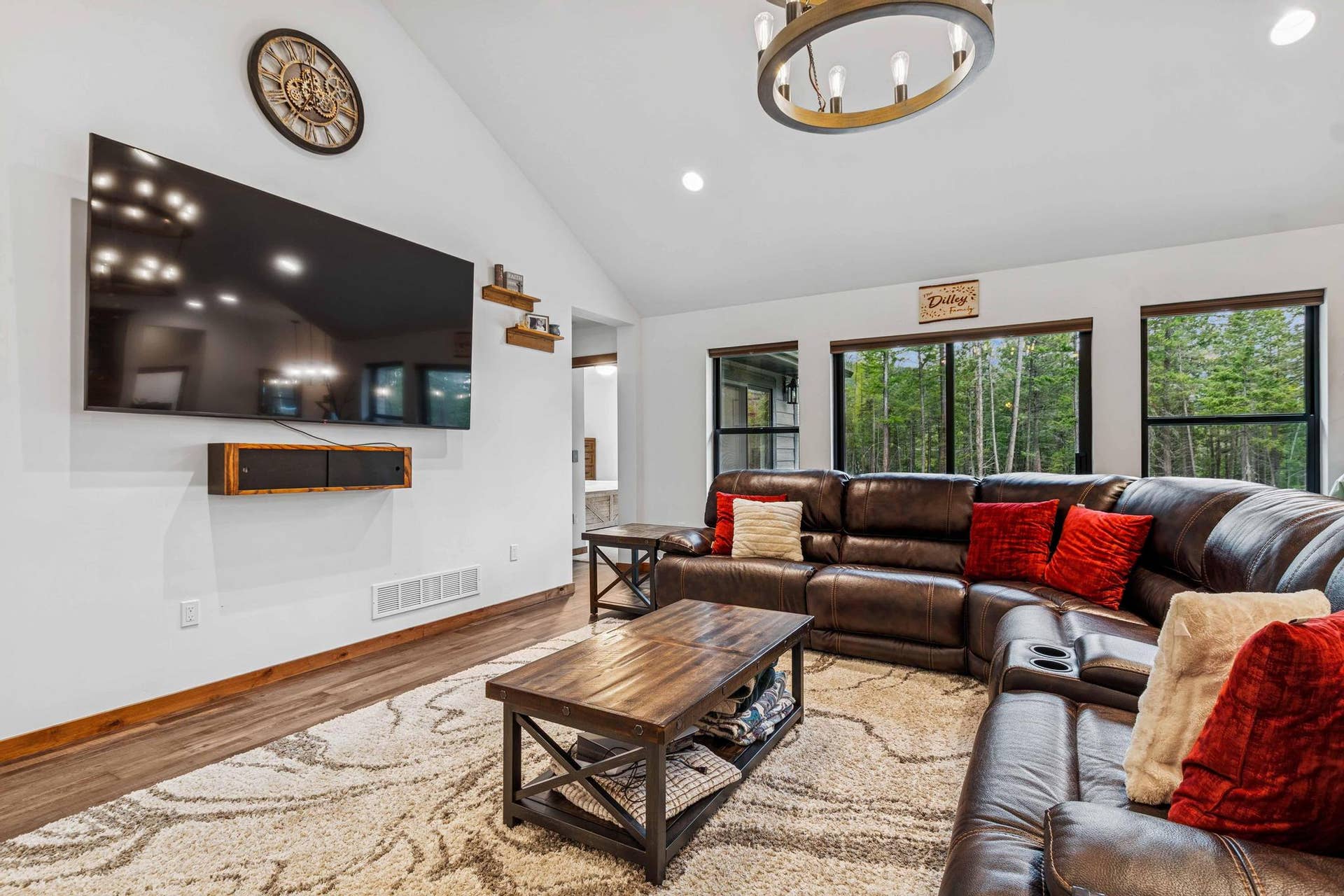 463 and 465 Deer Creek Road, Lakeside, MT 59922 463 Deer Creek Road, Lakeside, MT