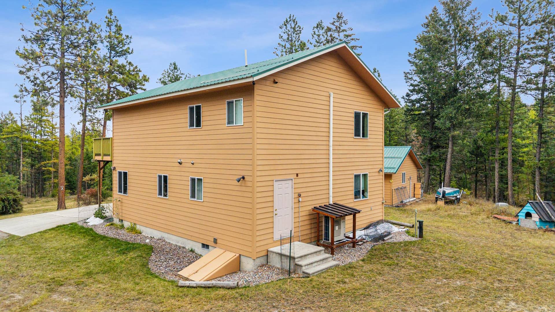 463 and 465 Deer Creek Road, Lakeside, MT 59922 465 Deer Creek Road, Lakeside, MT