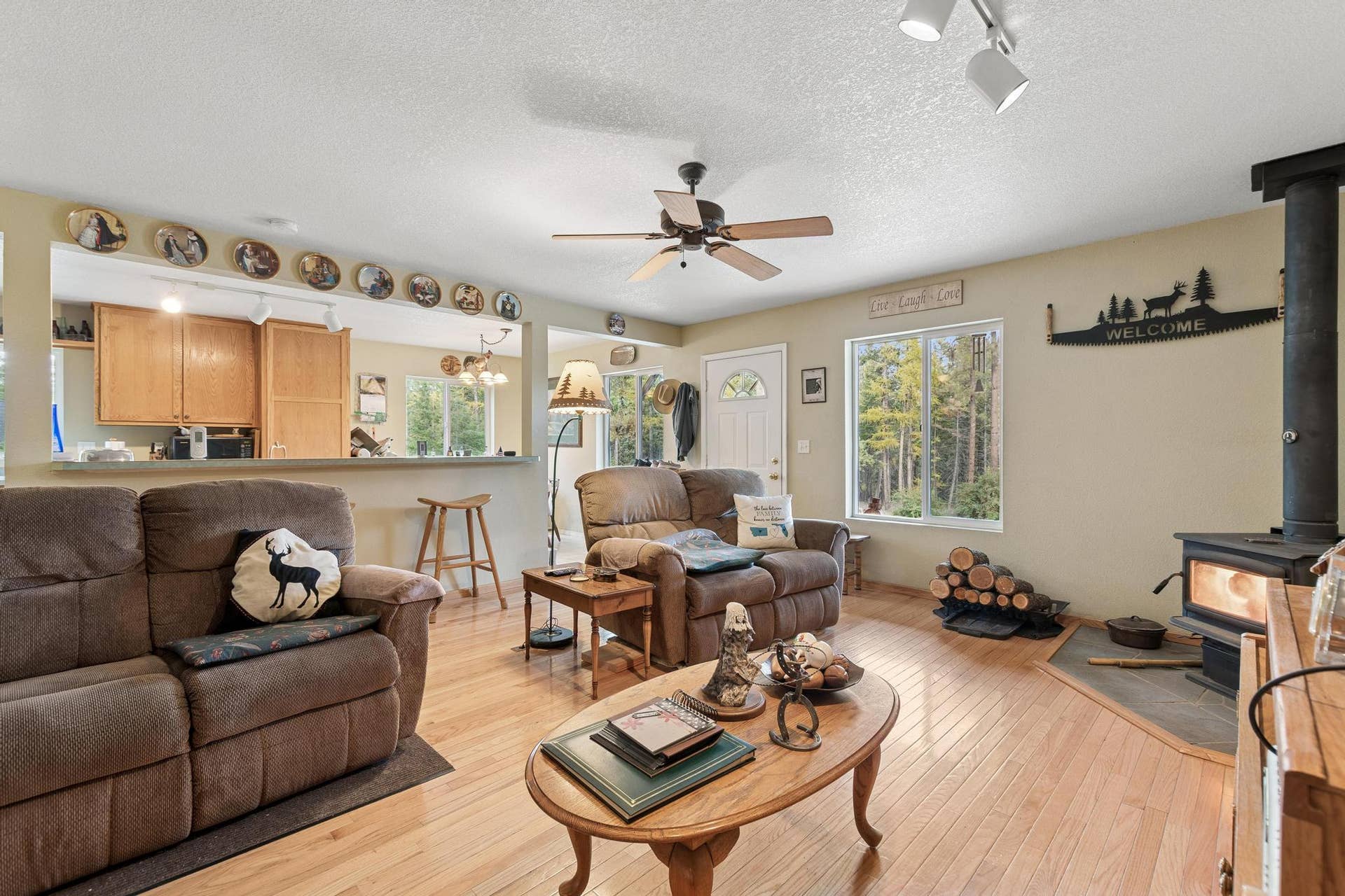 463 and 465 Deer Creek Road, Lakeside, MT 59922 465 Deer Creek Road, Lakeside, MT