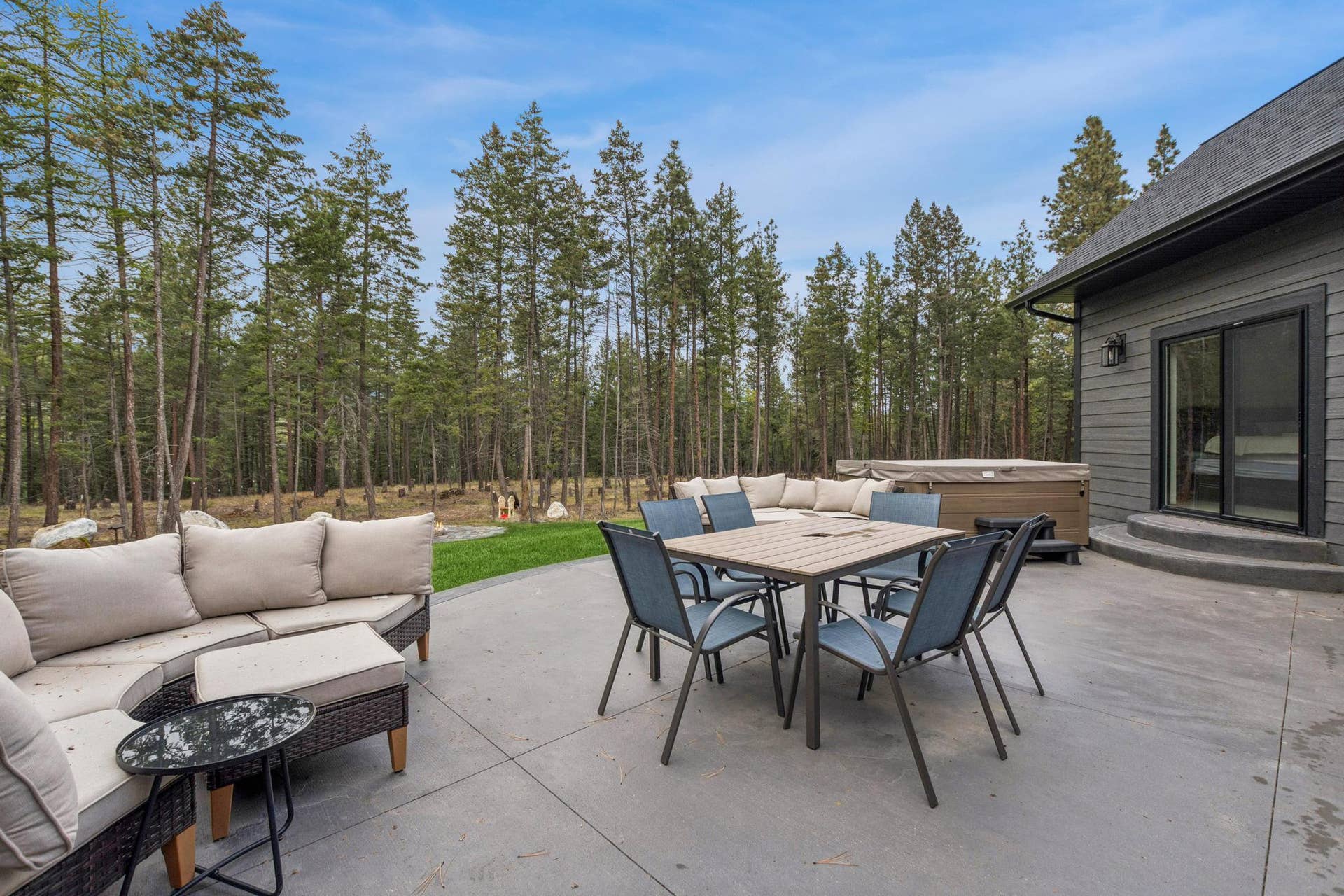 463 and 465 Deer Creek Road, Lakeside, MT 59922 463 Deer Creek Road, Lakeside, MT
