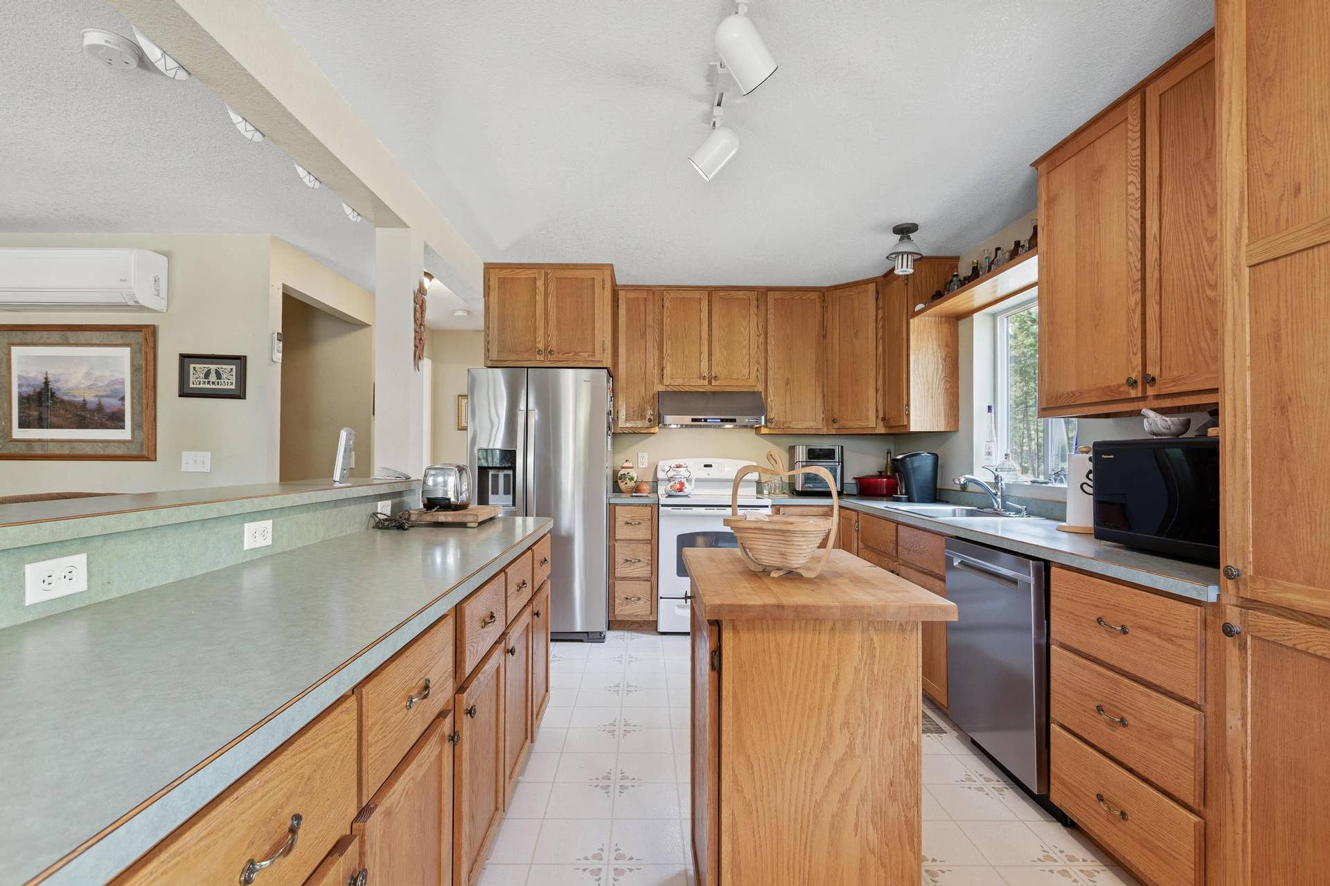 465 Deer Creek Road, Lakeside, MT