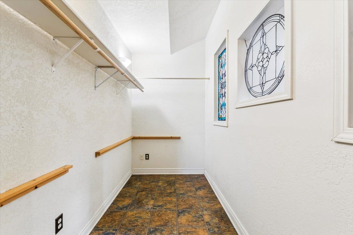 108 Sunrise Terrace, #D, Bigfork, MT 59911 Closet space