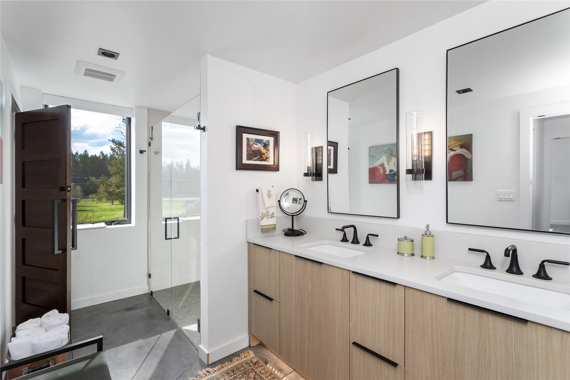 48 Eagle Rock Drive, Bigfork, MT 59911 Lower Level Ensuite Bathroom