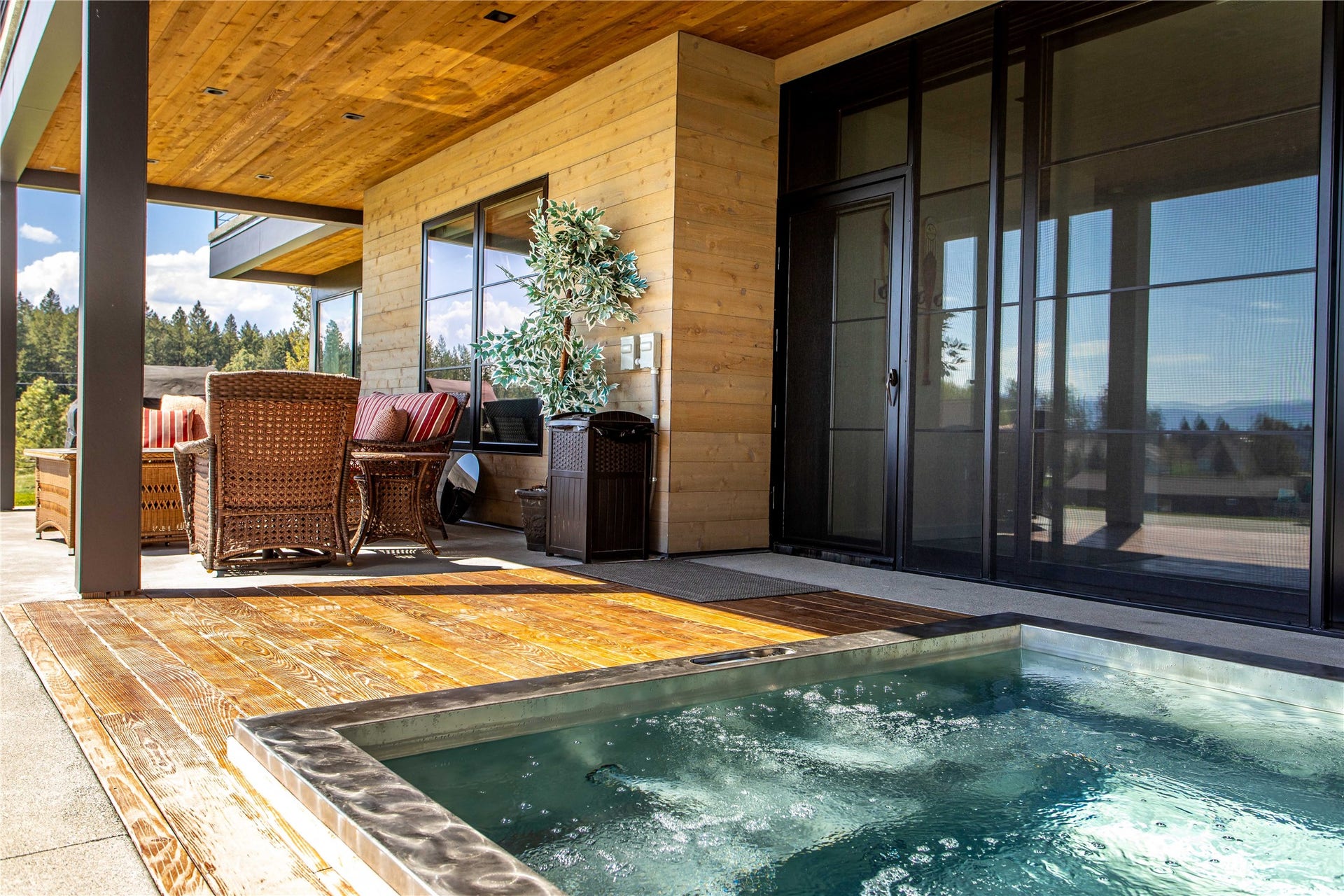 48 Eagle Rock Drive, Bigfork, MT 59911 Built-In Hot-Tub