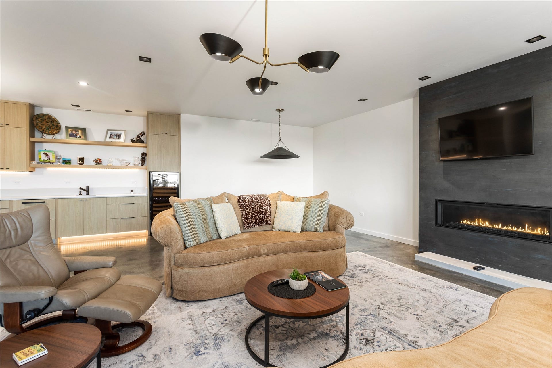 48 Eagle Rock Drive, Bigfork, MT 59911 Lower Level Living