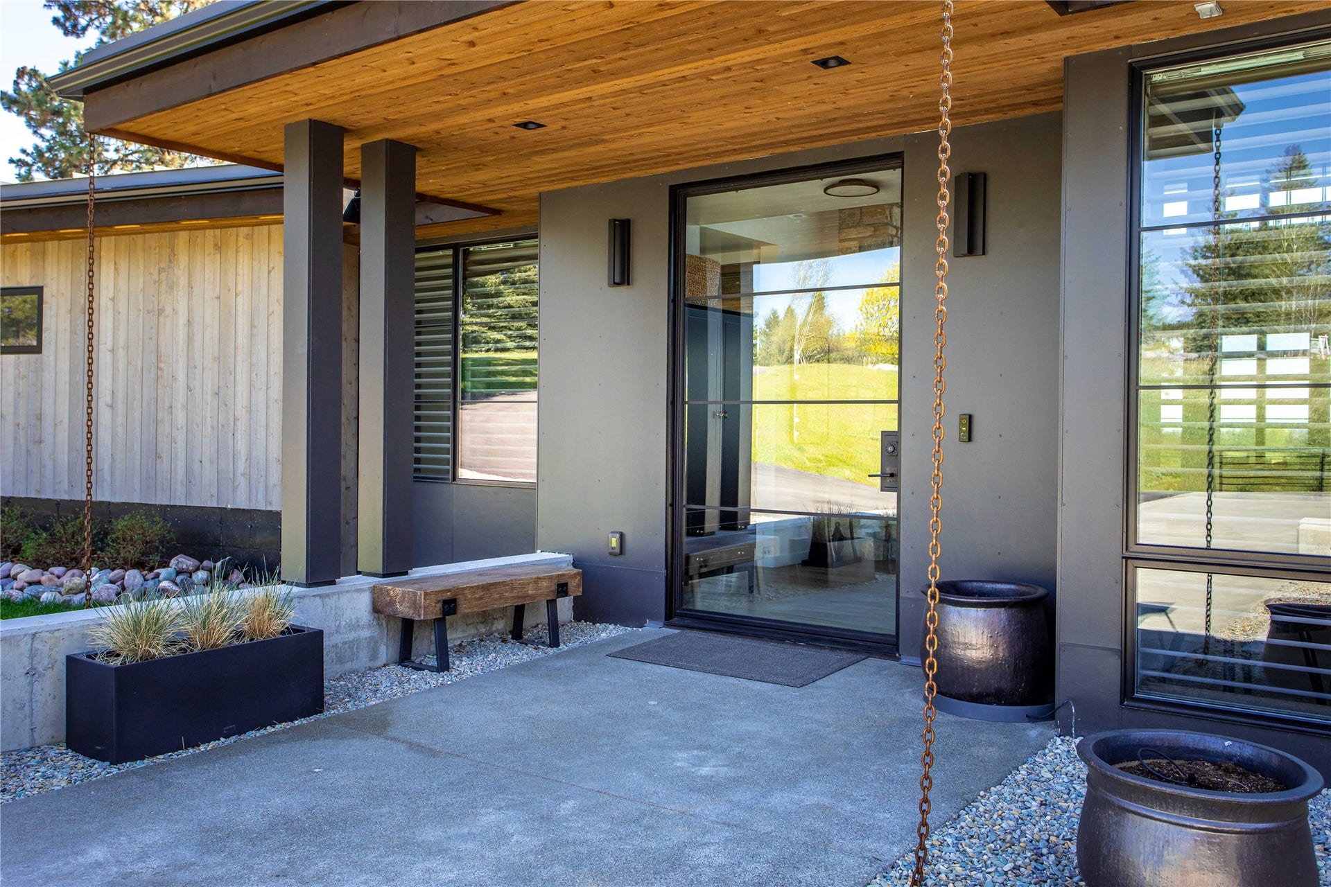 48 Eagle Rock Drive, Bigfork, MT 59911 Entry