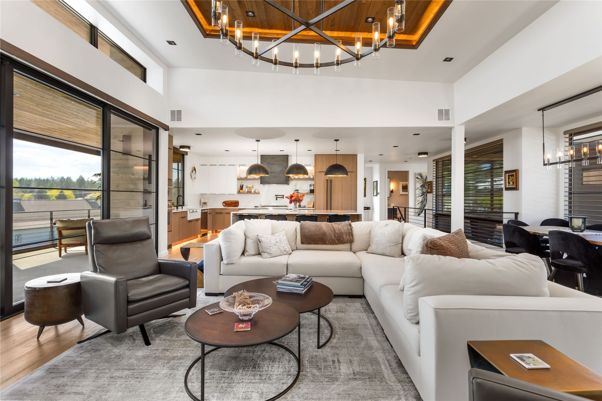 48 Eagle Rock Drive, Bigfork, MT 59911 Living Room