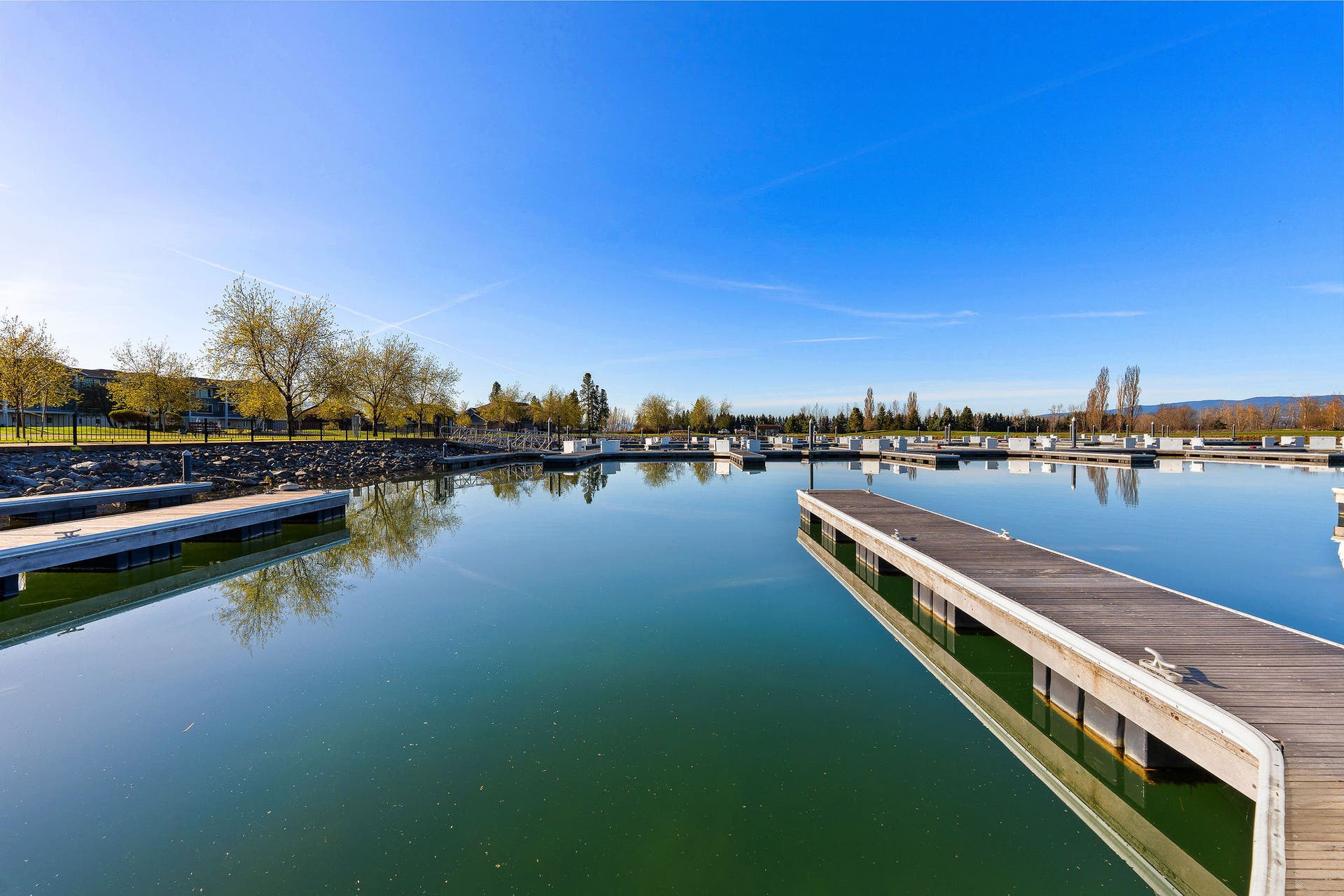 D-5 Eagle Bend Yacht Harbor, Bigfork, MT 59911 35' boat slip in private Eagle Bend Yacht Harbor