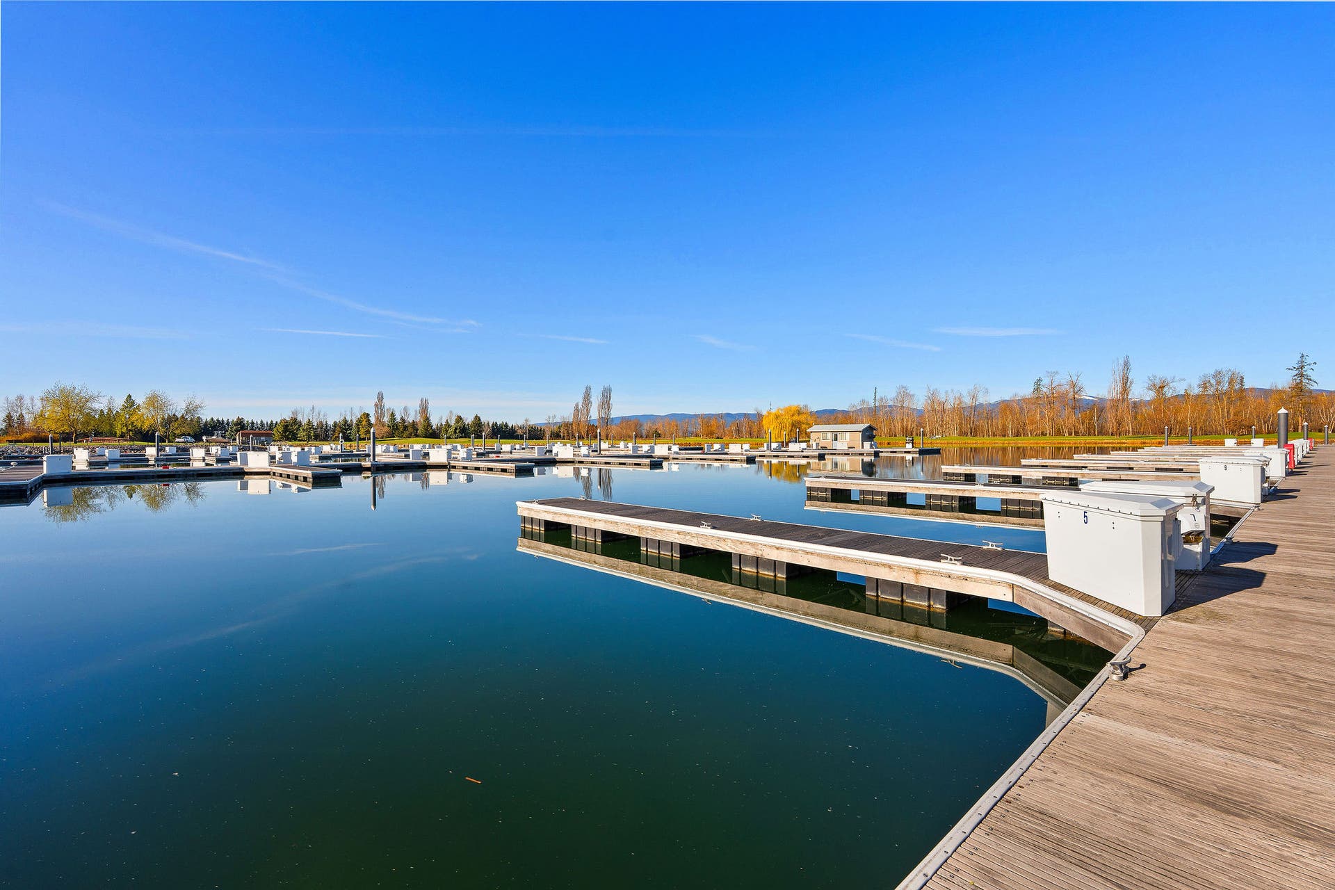 D-5 Eagle Bend Yacht Harbor, Bigfork, MT 59911 35' boat slip in private Eagle Bend Yacht Harbor