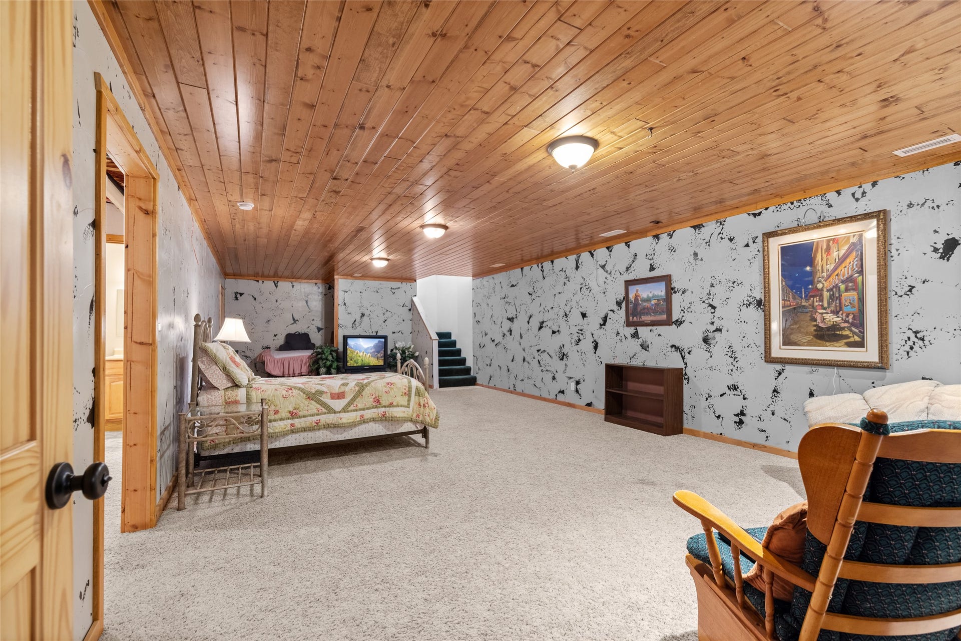 13033 Trinkus Lane, Bigfork, MT 59911 13033 Trinkus Lane, Bigfork, MT 59911
