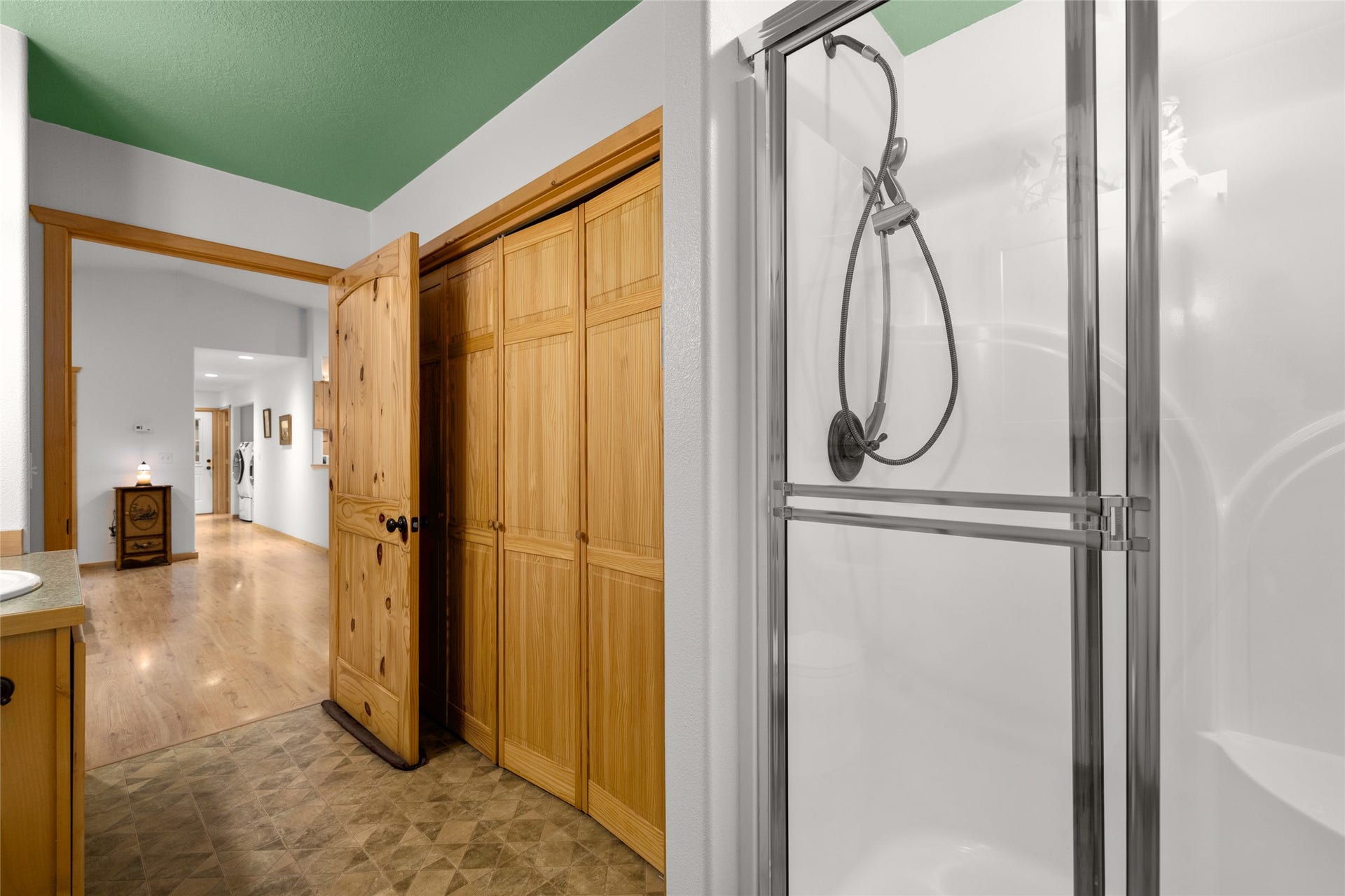 13033 Trinkus Lane, Bigfork, MT 59911 13033 Trinkus Lane, Bigfork, MT 59911