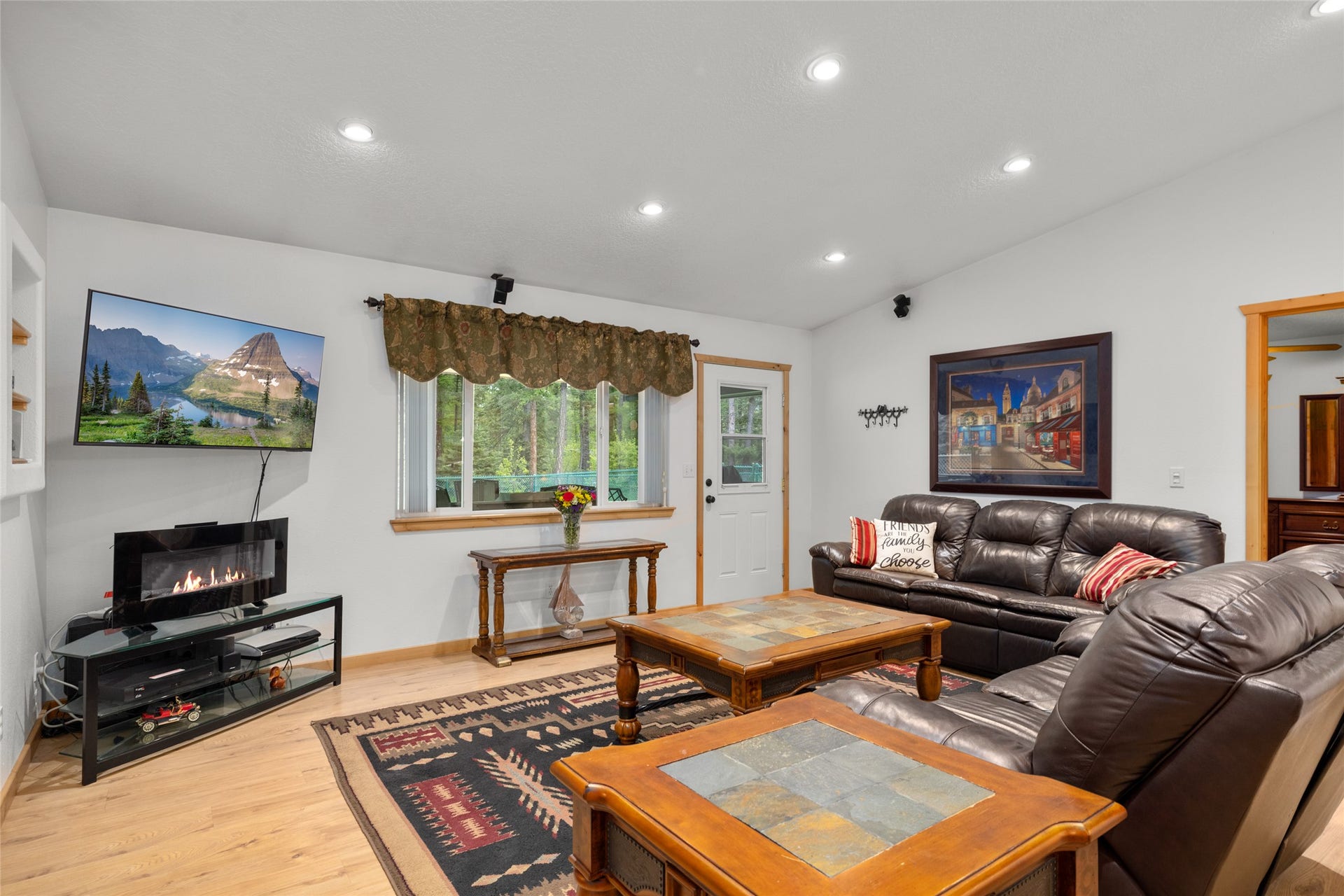 13033 Trinkus Lane, Bigfork, MT 59911 13033 Trinkus Lane, Bigfork, MT 59911