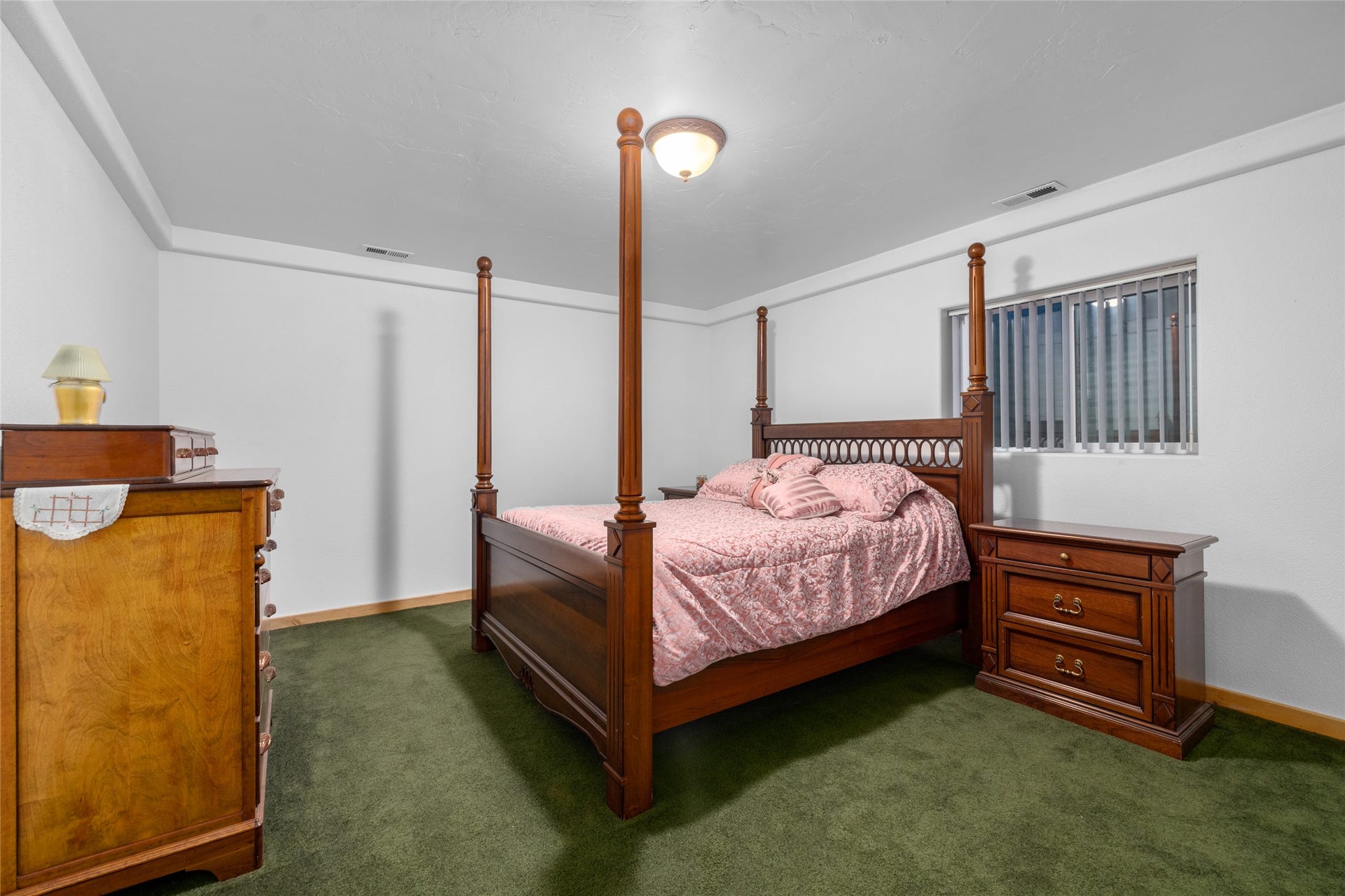 13033 Trinkus Lane, Bigfork, MT 59911 13033 Trinkus Lane, Bigfork, MT 59911