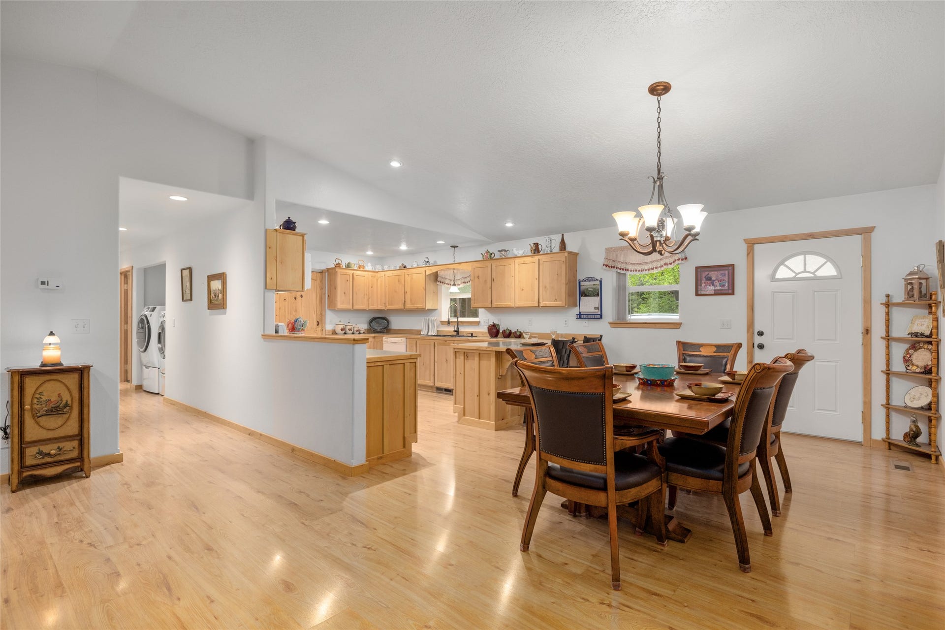 13033 Trinkus Lane, Bigfork, MT 59911 13033 Trinkus Lane, Bigfork, MT 59911