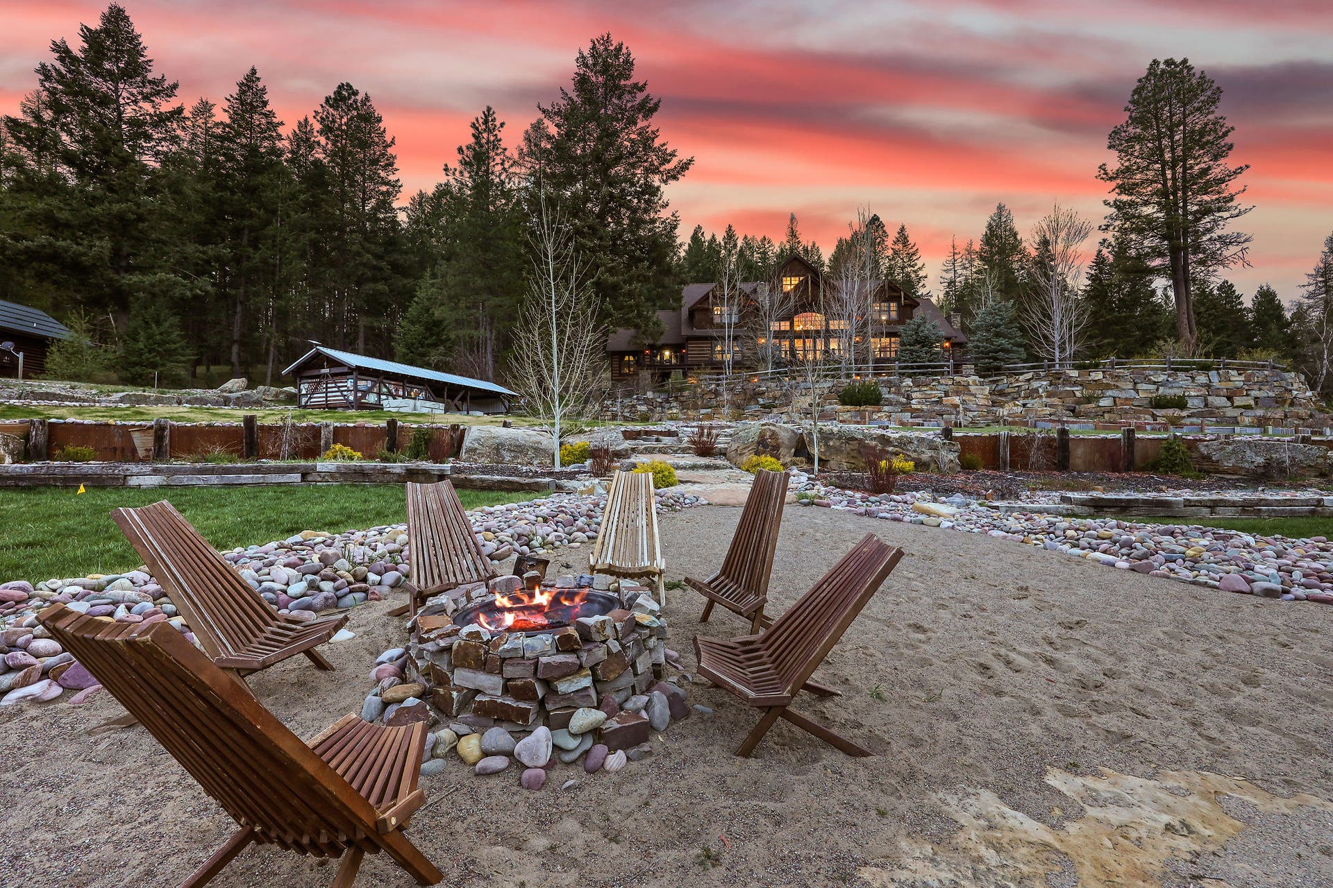 310 Rocky Woods Lane, Bigfork, MT 59911 Outdoor fire pit