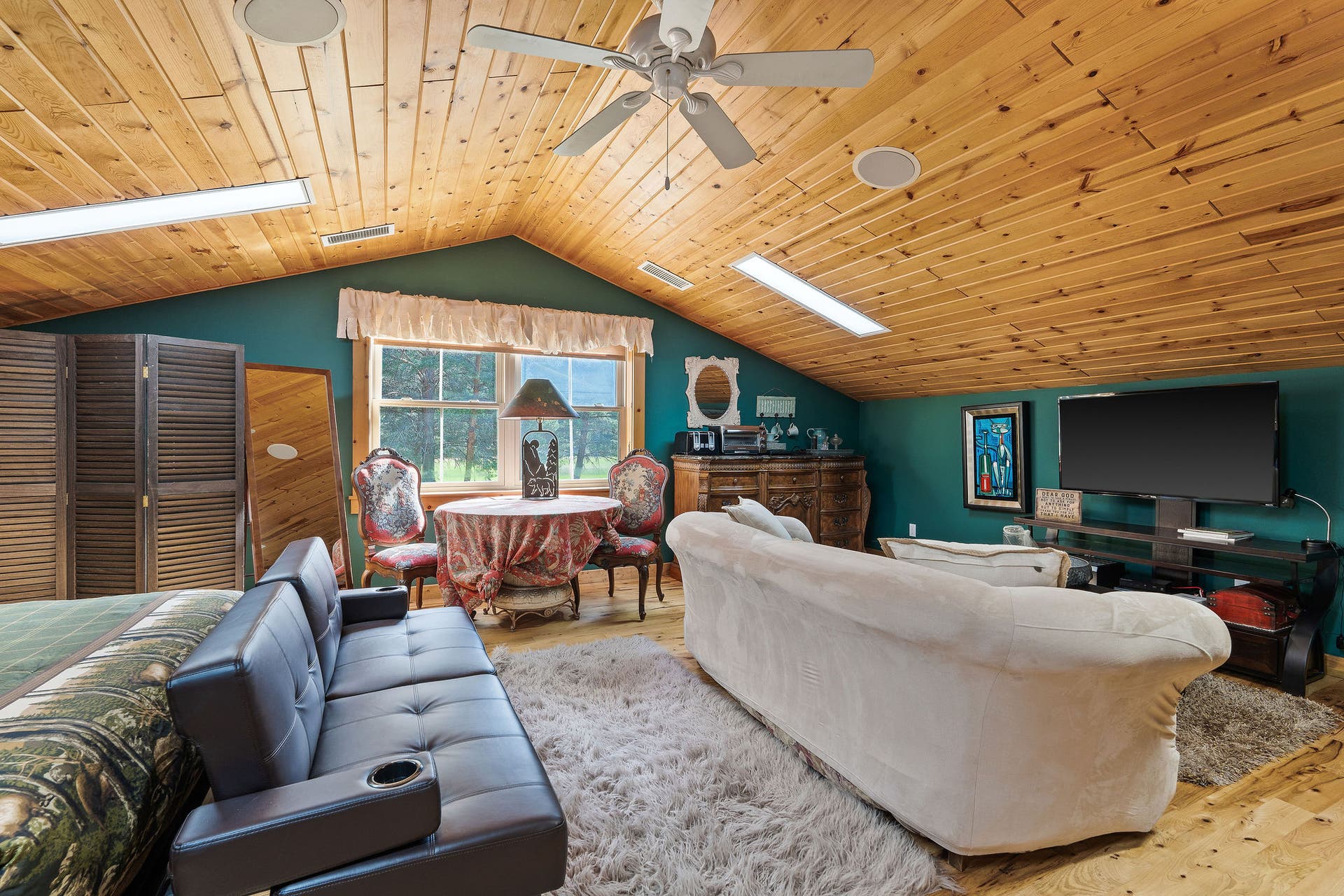 310 Rocky Woods Lane, Bigfork, MT 59911 South bedroom 2nd level