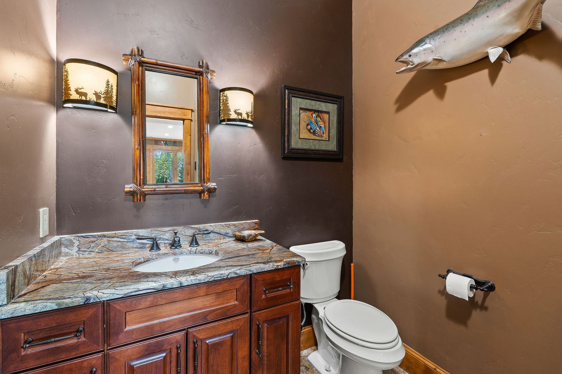 310 Rocky Woods Lane, Bigfork, MT 59911 Guest 1/2 bath on lower level