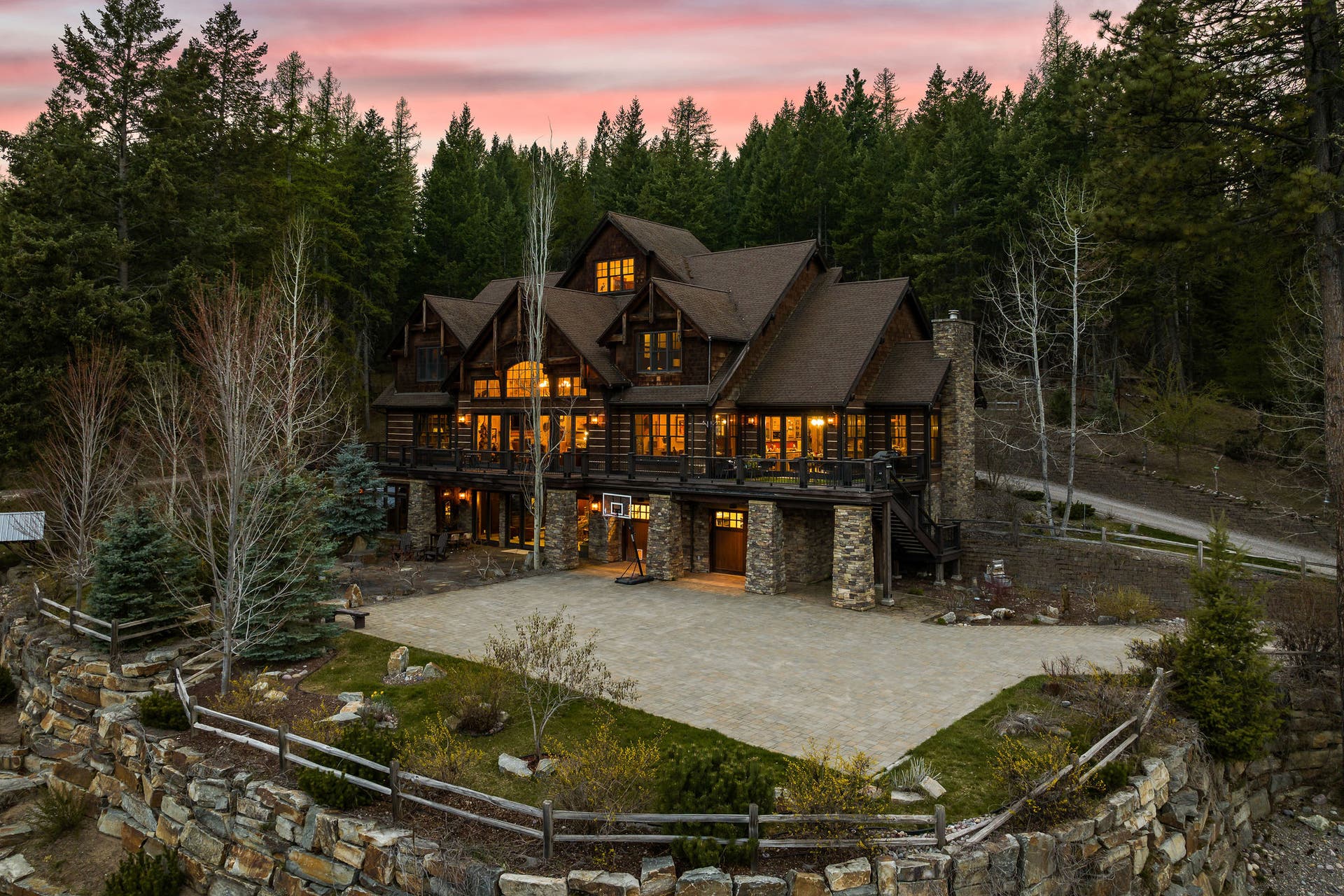 310 Rocky Woods Lane, Bigfork, MT 59911 Sports court & patio