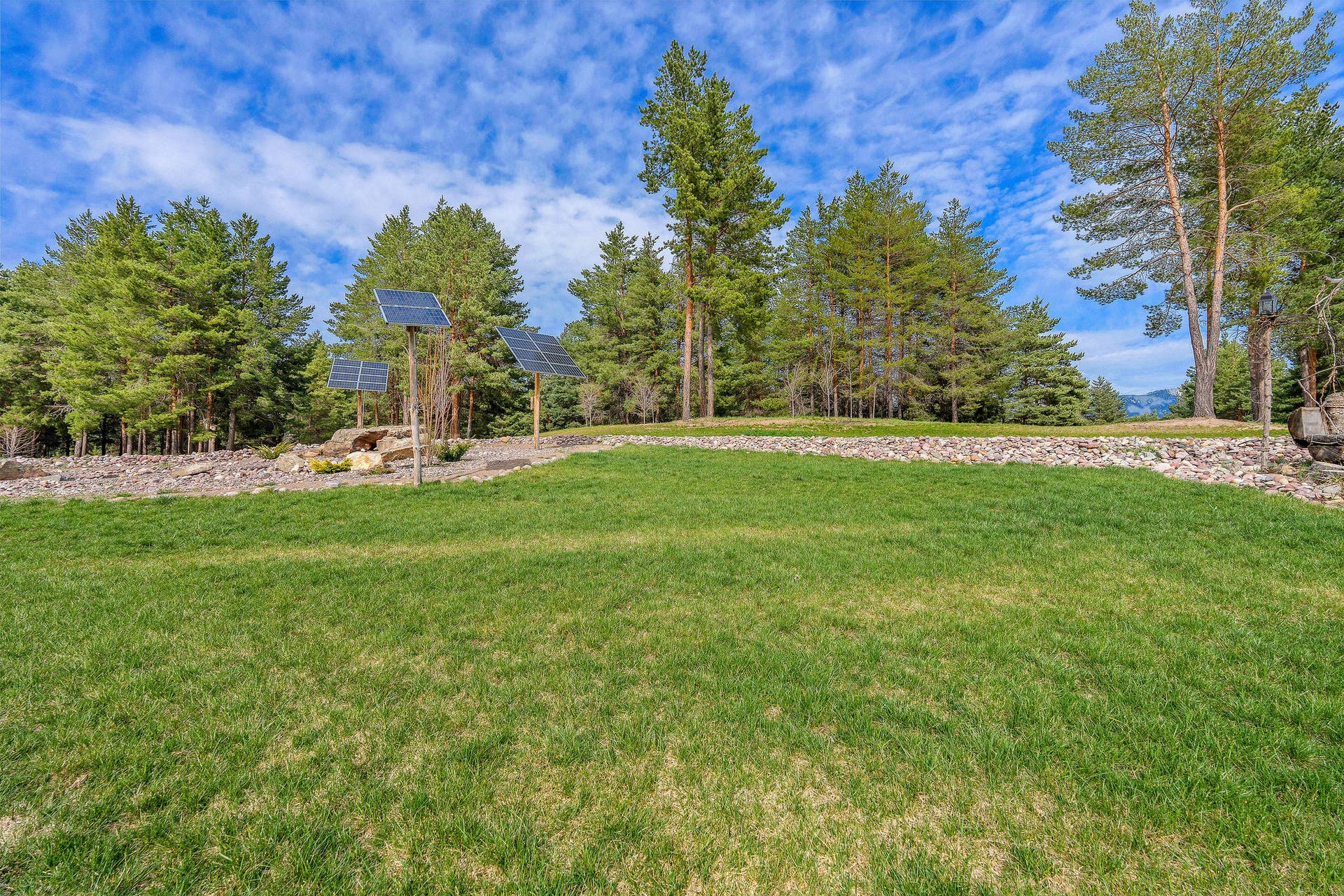 310 Rocky Woods Lane, Bigfork, MT 59911 Room to roam