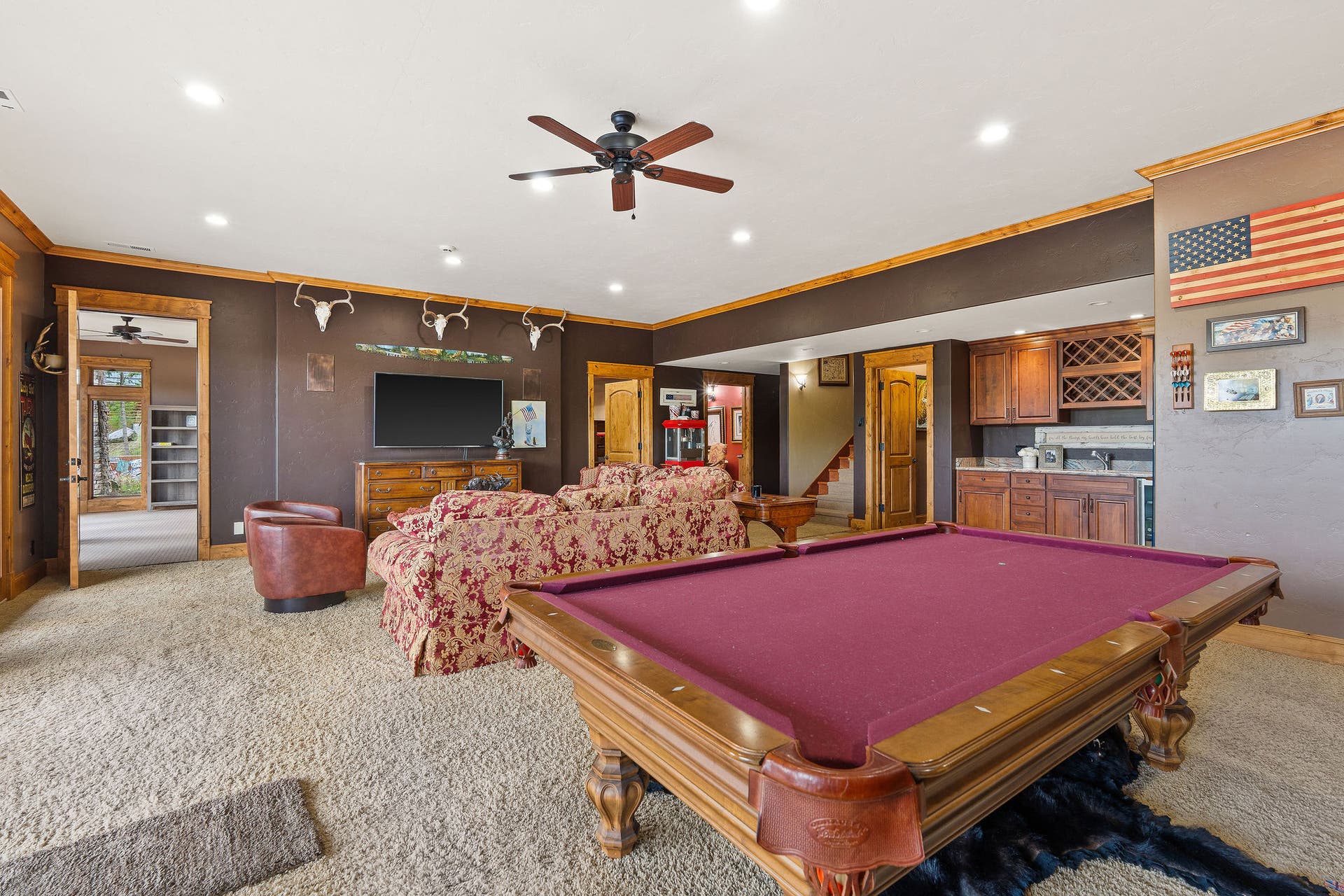 310 Rocky Woods Lane, Bigfork, MT 59911 Lower level recreation room
