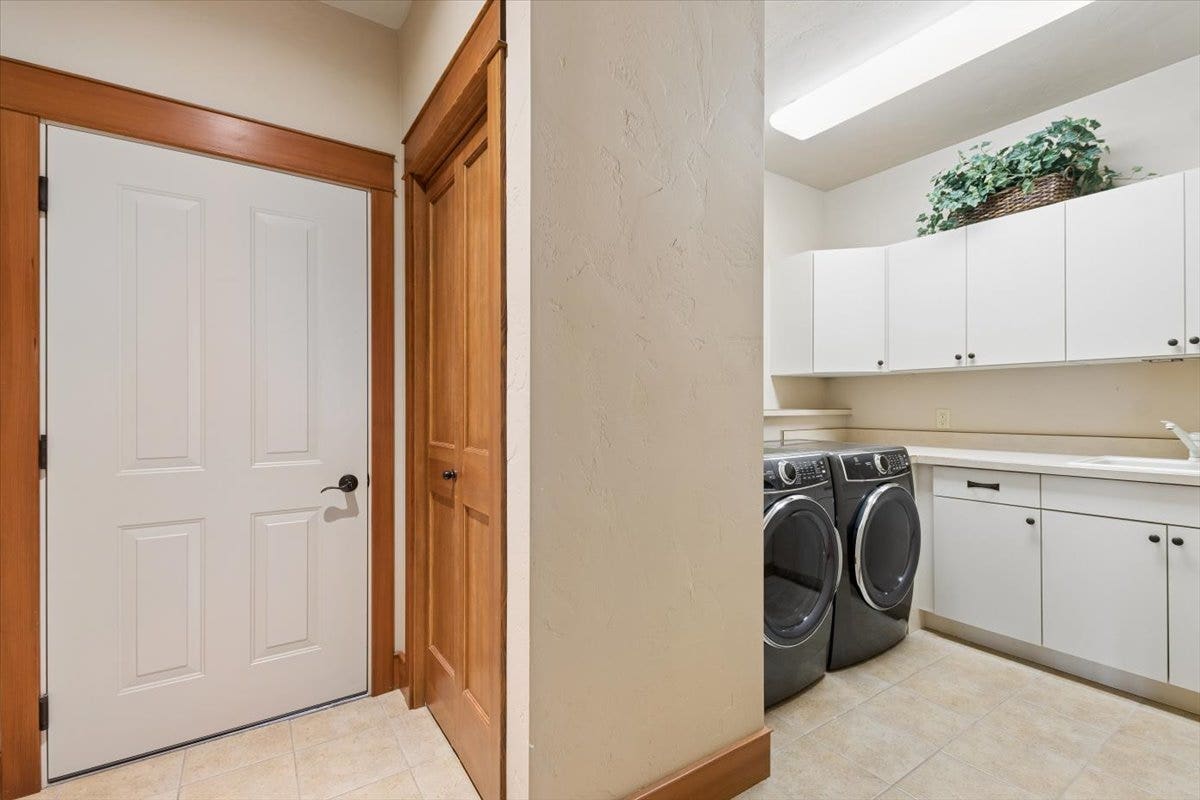 334 Eagle Bend Drive, Bigfork, MT 59911 334 Eagle Bend Drive, Bigfork, MT 59911