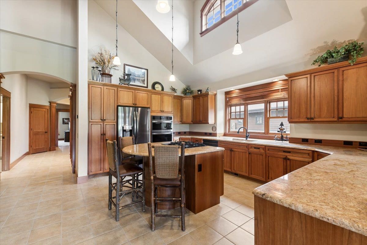 334 Eagle Bend Drive, Bigfork, MT 59911 334 Eagle Bend Drive, Bigfork, MT 59911