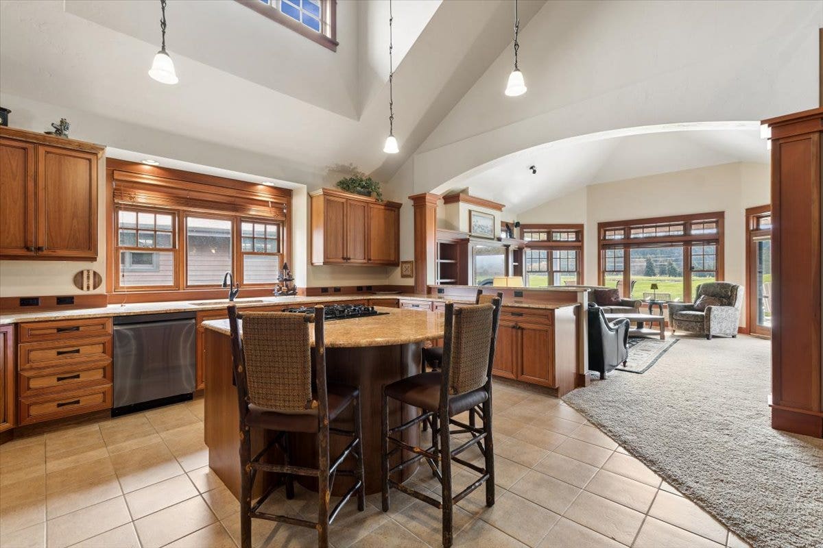 334 Eagle Bend Drive, Bigfork, MT 59911 334 Eagle Bend Drive, Bigfork, MT 59911