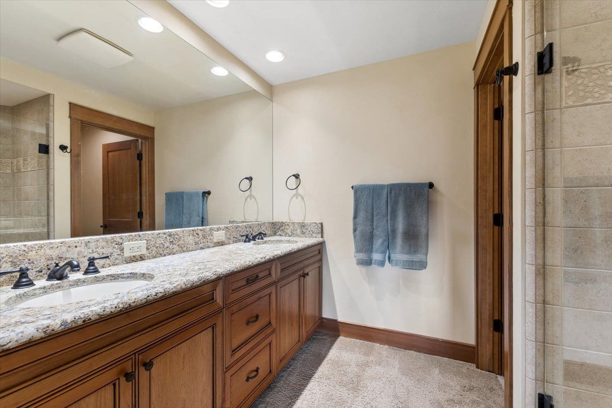 334 Eagle Bend Drive, Bigfork, MT 59911 334 Eagle Bend Drive, Bigfork, MT 59911
