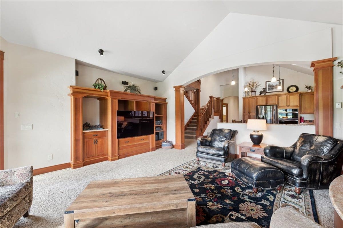 334 Eagle Bend Drive, Bigfork, MT 59911 334 Eagle Bend Drive, Bigfork, MT 59911