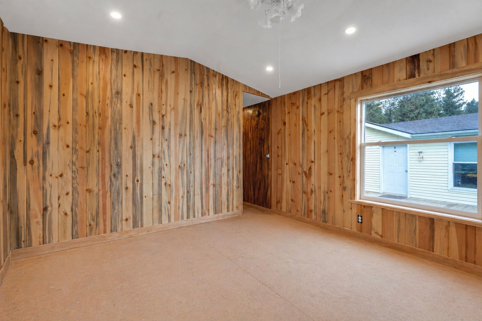 1230 Big Pines Lane, Missoula, MT 59802