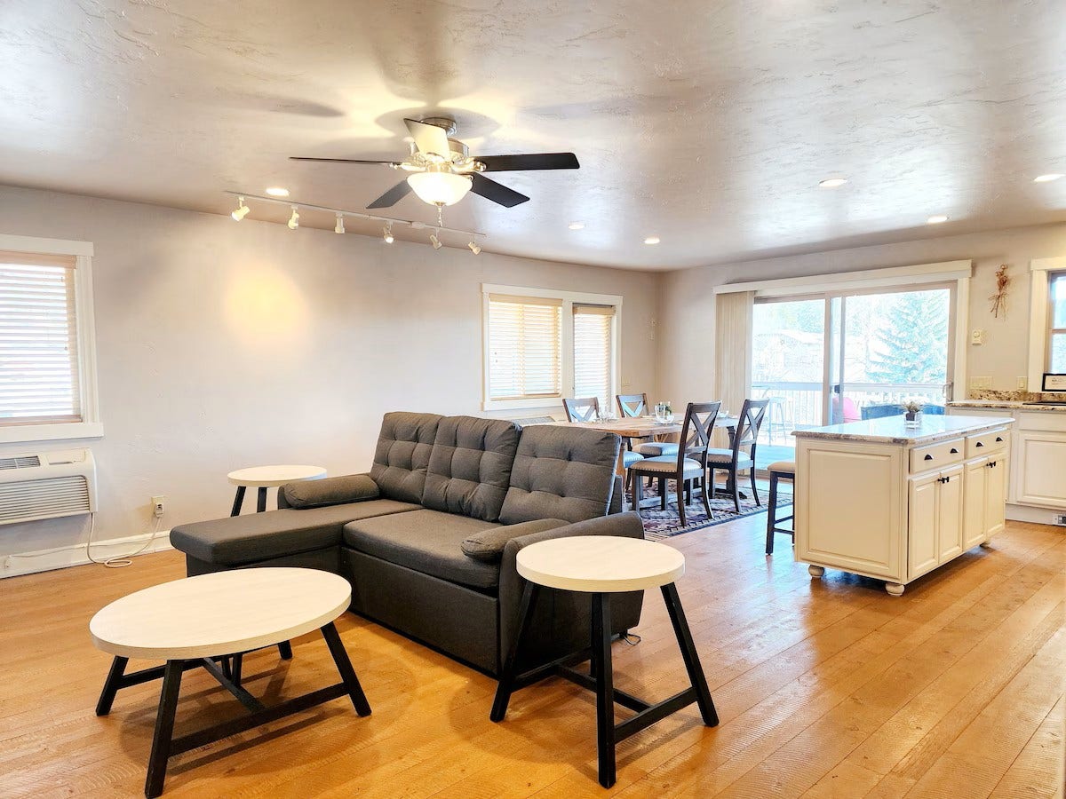 425 Grand Drive, Bigfork, MT 59911 425 Grand Drive, Bigfork, MT 59911
