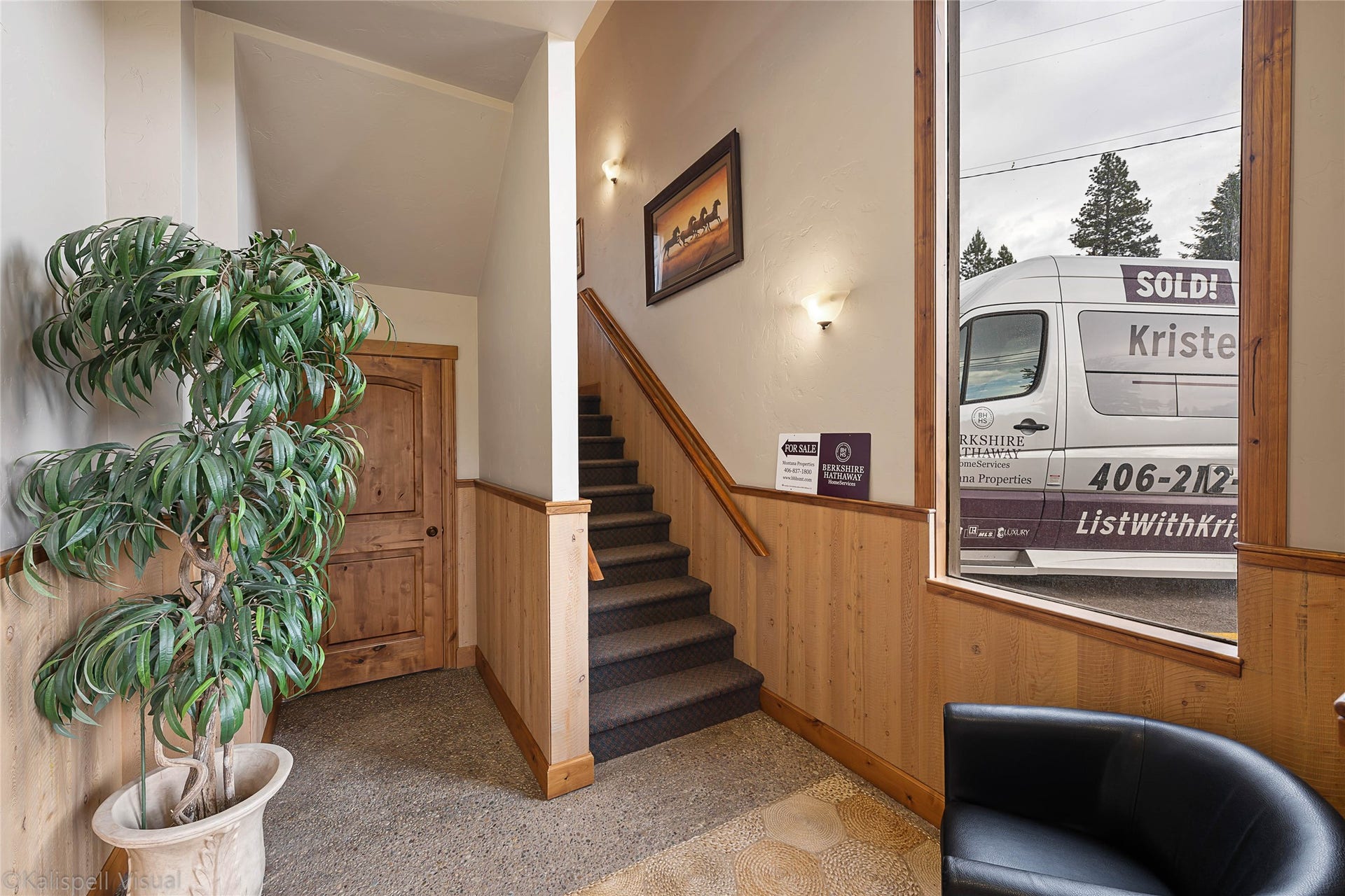 425 Grand Drive, Bigfork, MT 59911 Entry